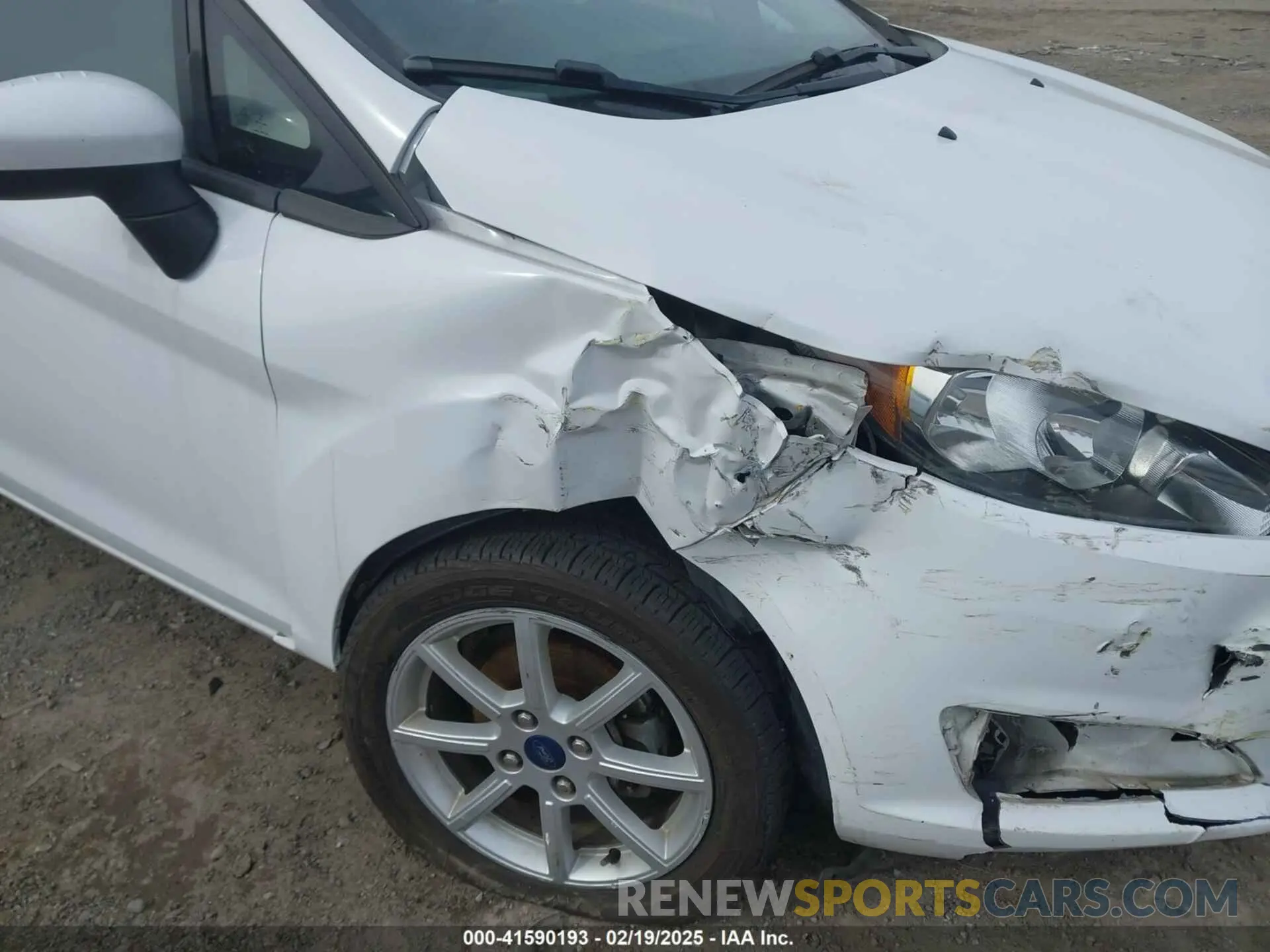 6 Photograph of a damaged car 3FADP4BJ1KM133091 FORD FIESTA 2019