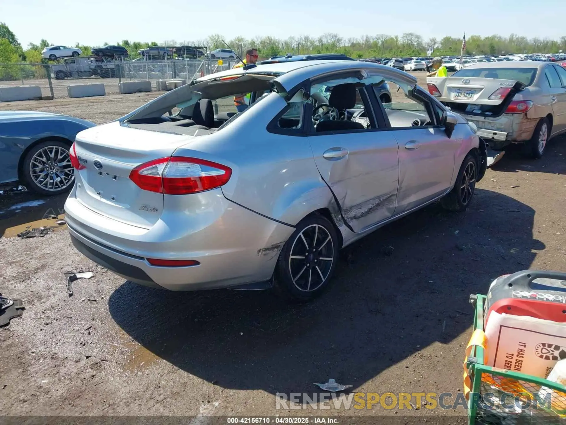 4 Photograph of a damaged car 3FADP4BJ1KM146830 FORD FIESTA 2019