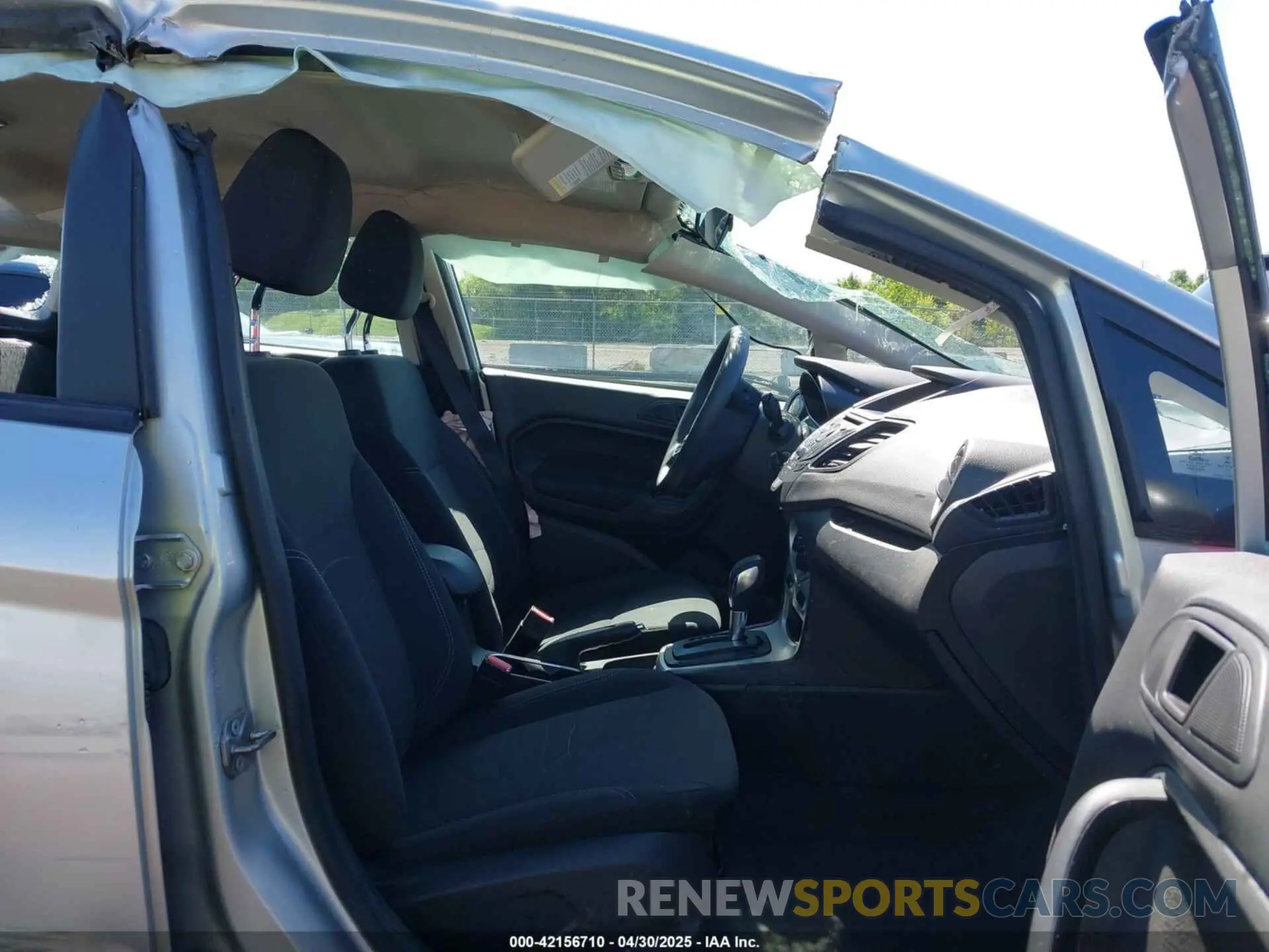 5 Photograph of a damaged car 3FADP4BJ1KM146830 FORD FIESTA 2019