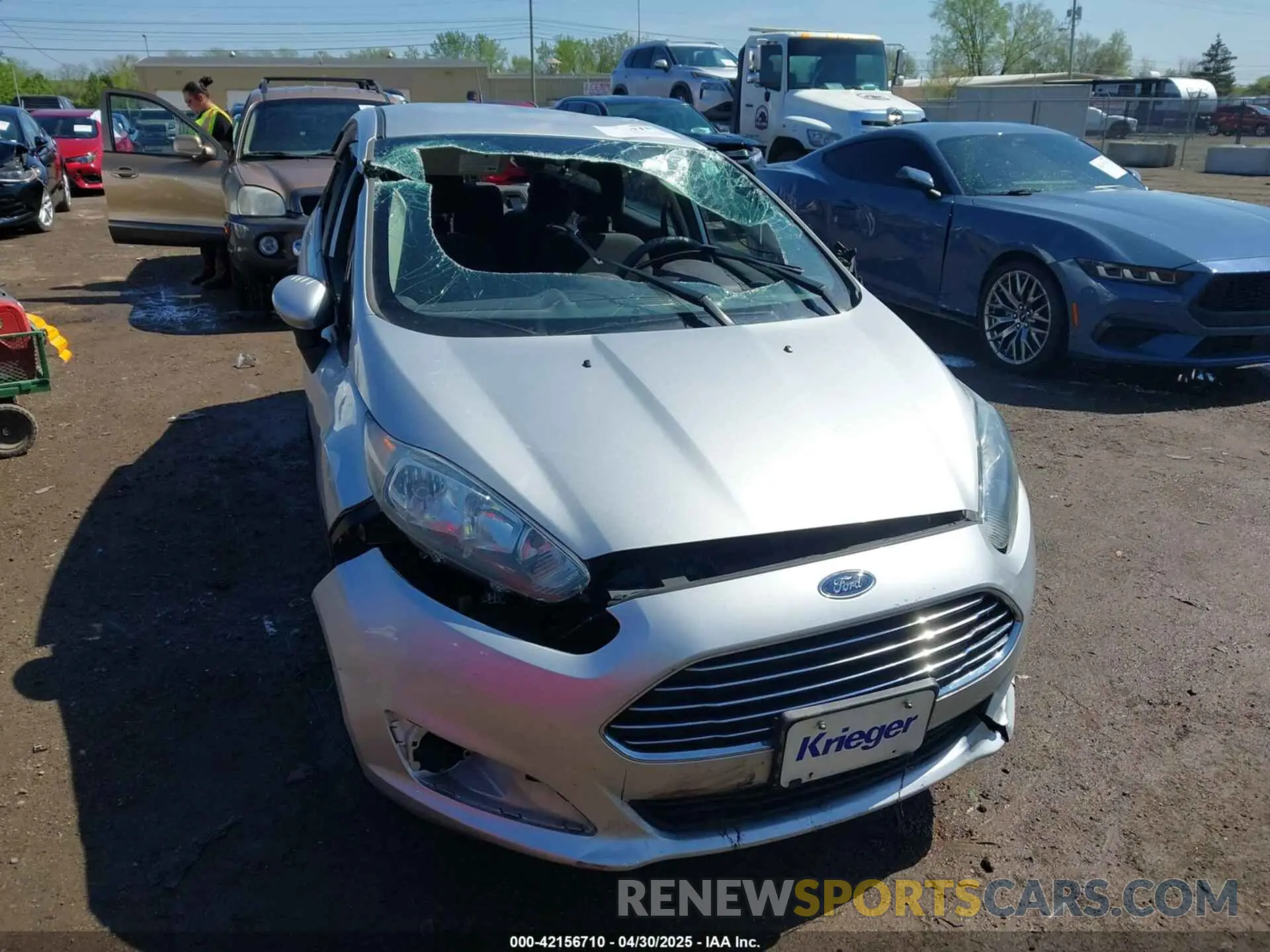 6 Photograph of a damaged car 3FADP4BJ1KM146830 FORD FIESTA 2019