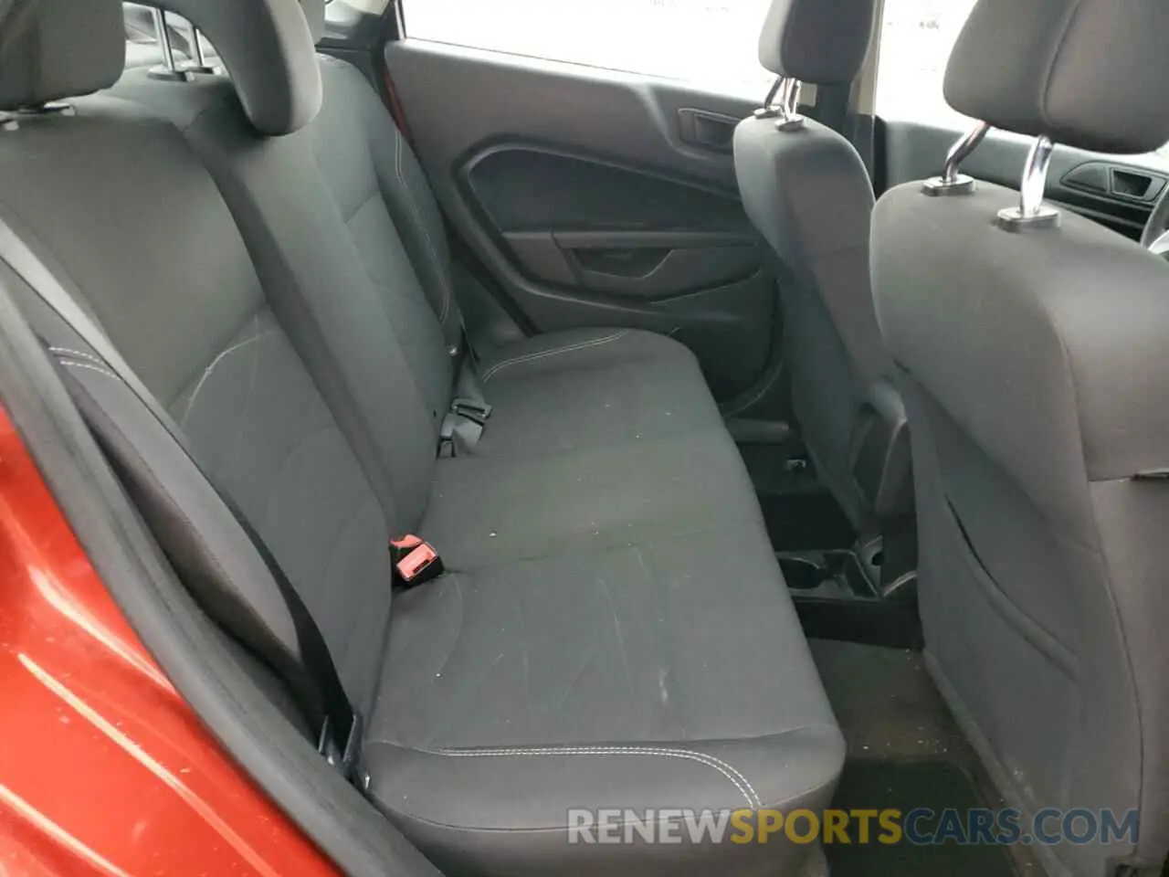 10 Photograph of a damaged car 3FADP4BJ1KM151381 FORD FIESTA 2019