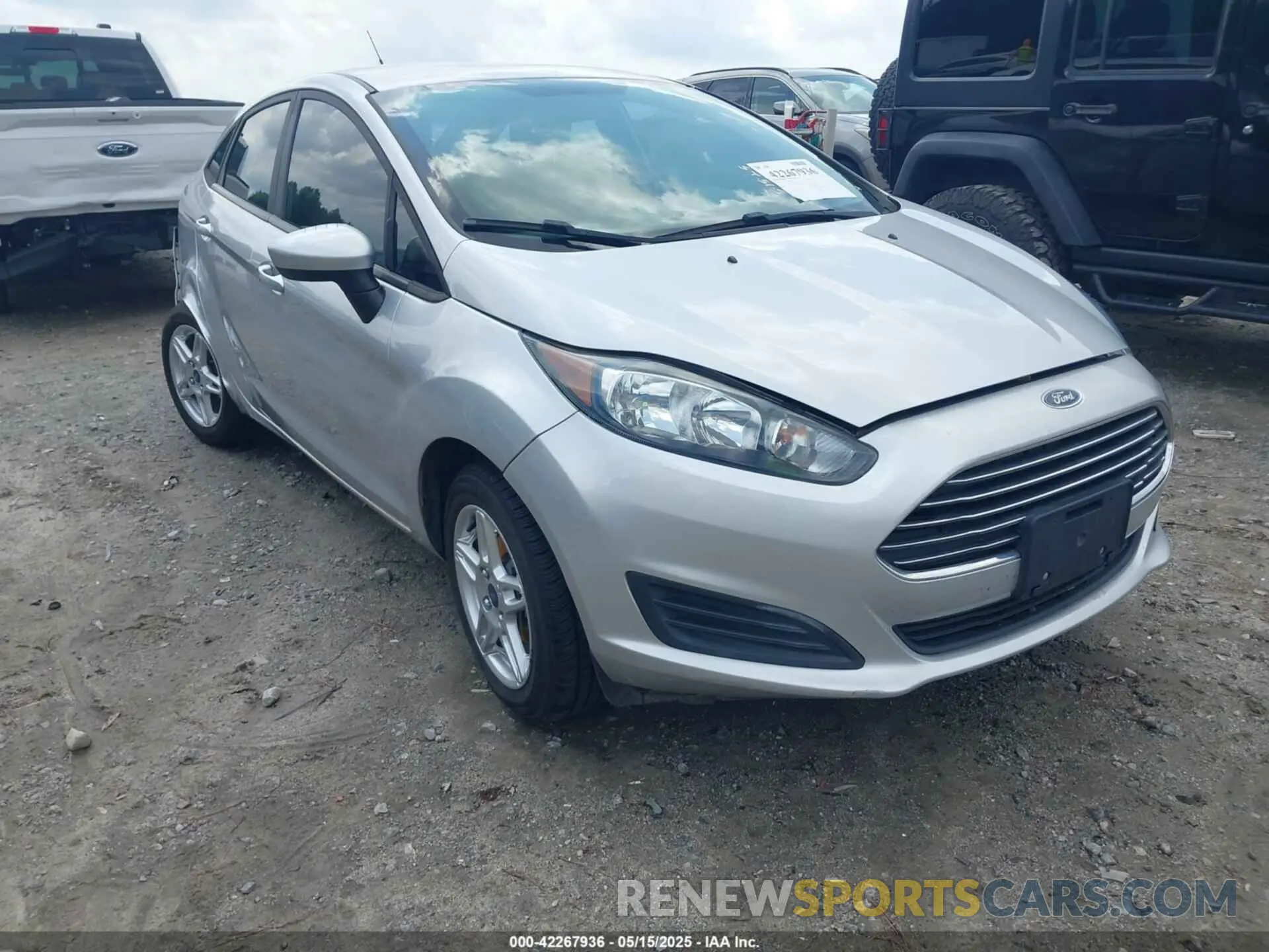 1 Photograph of a damaged car 3FADP4BJ2KM132015 FORD FIESTA 2019