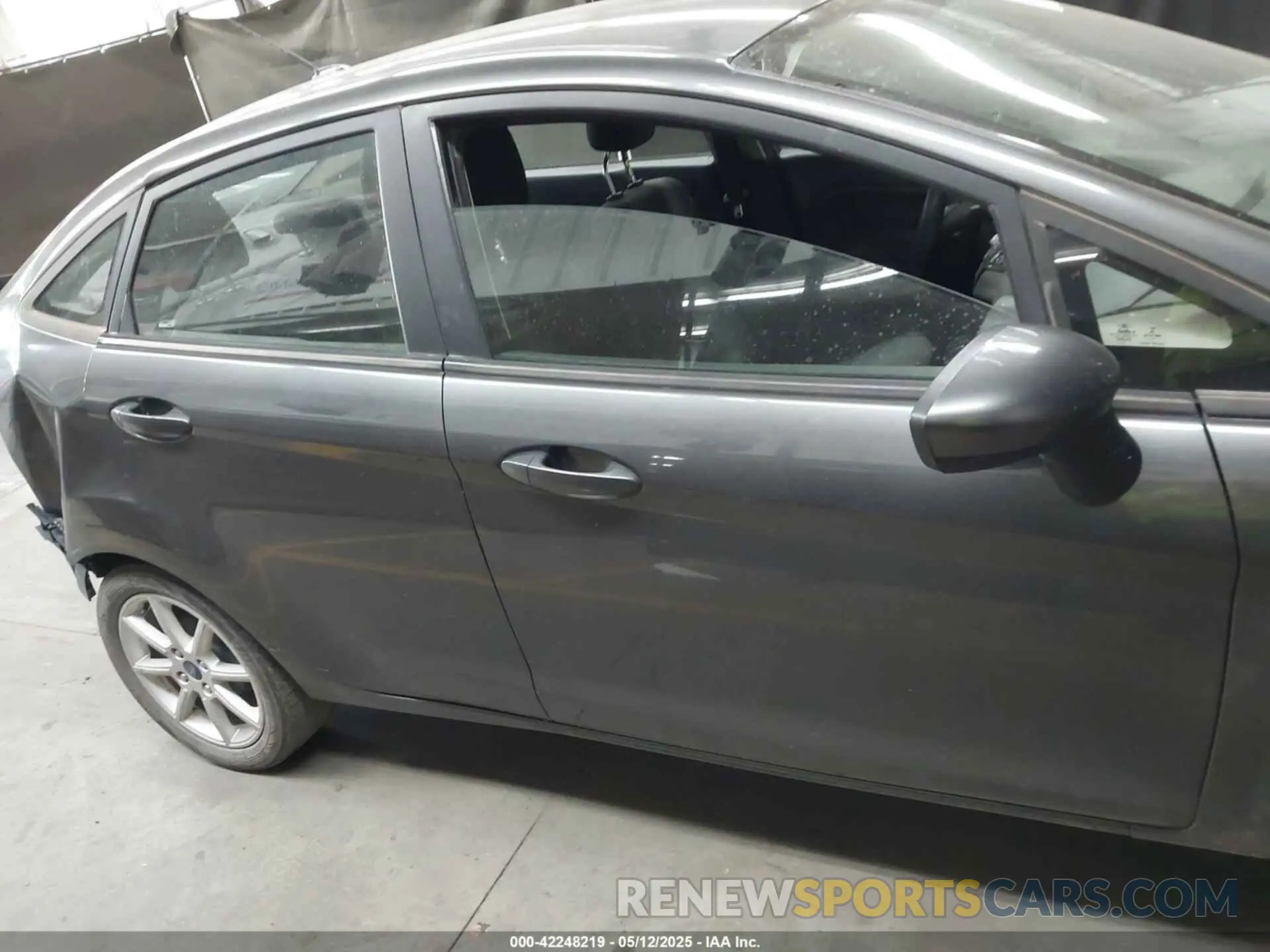 13 Photograph of a damaged car 3FADP4BJ2KM143404 FORD FIESTA 2019