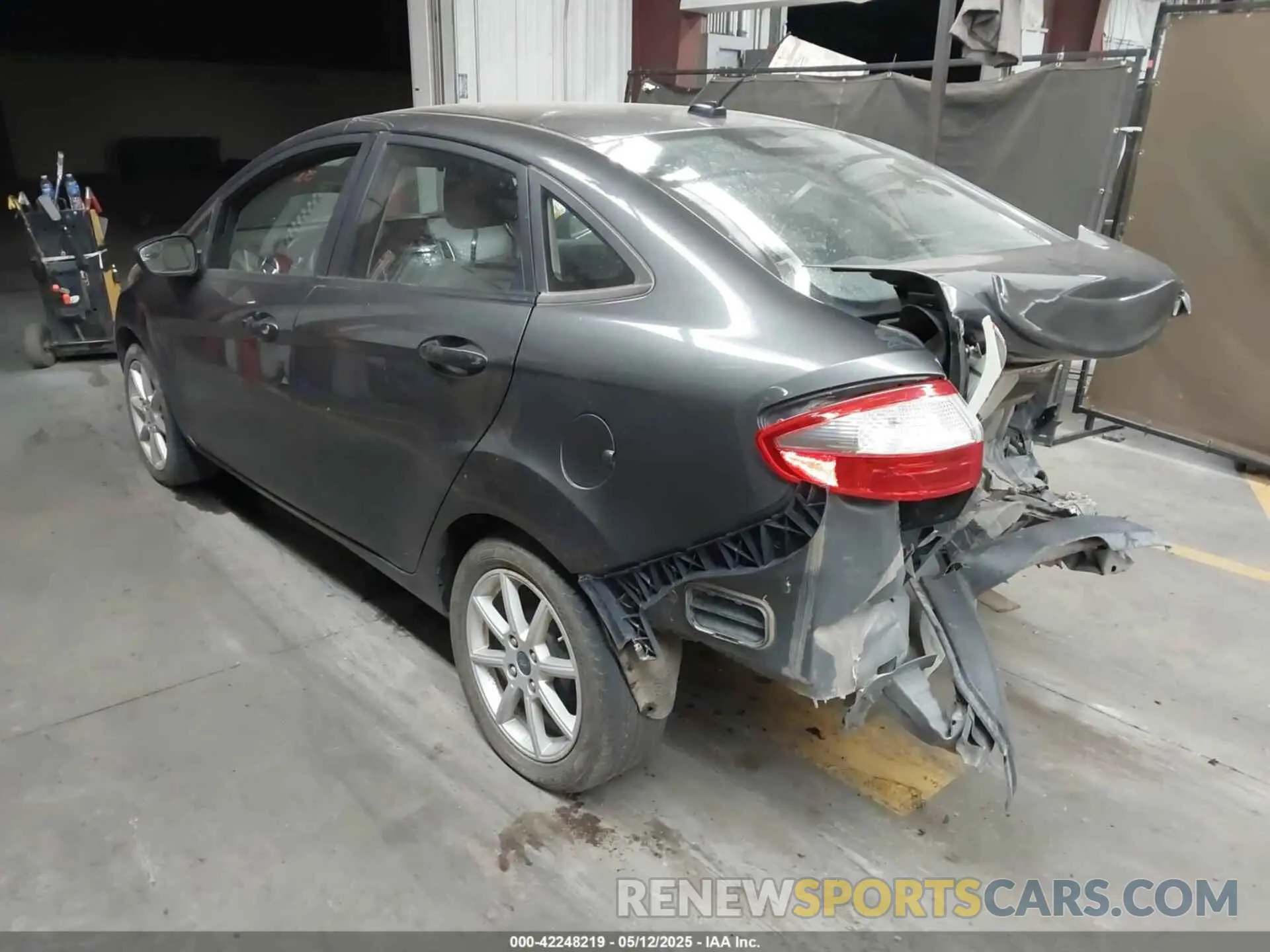 3 Photograph of a damaged car 3FADP4BJ2KM143404 FORD FIESTA 2019