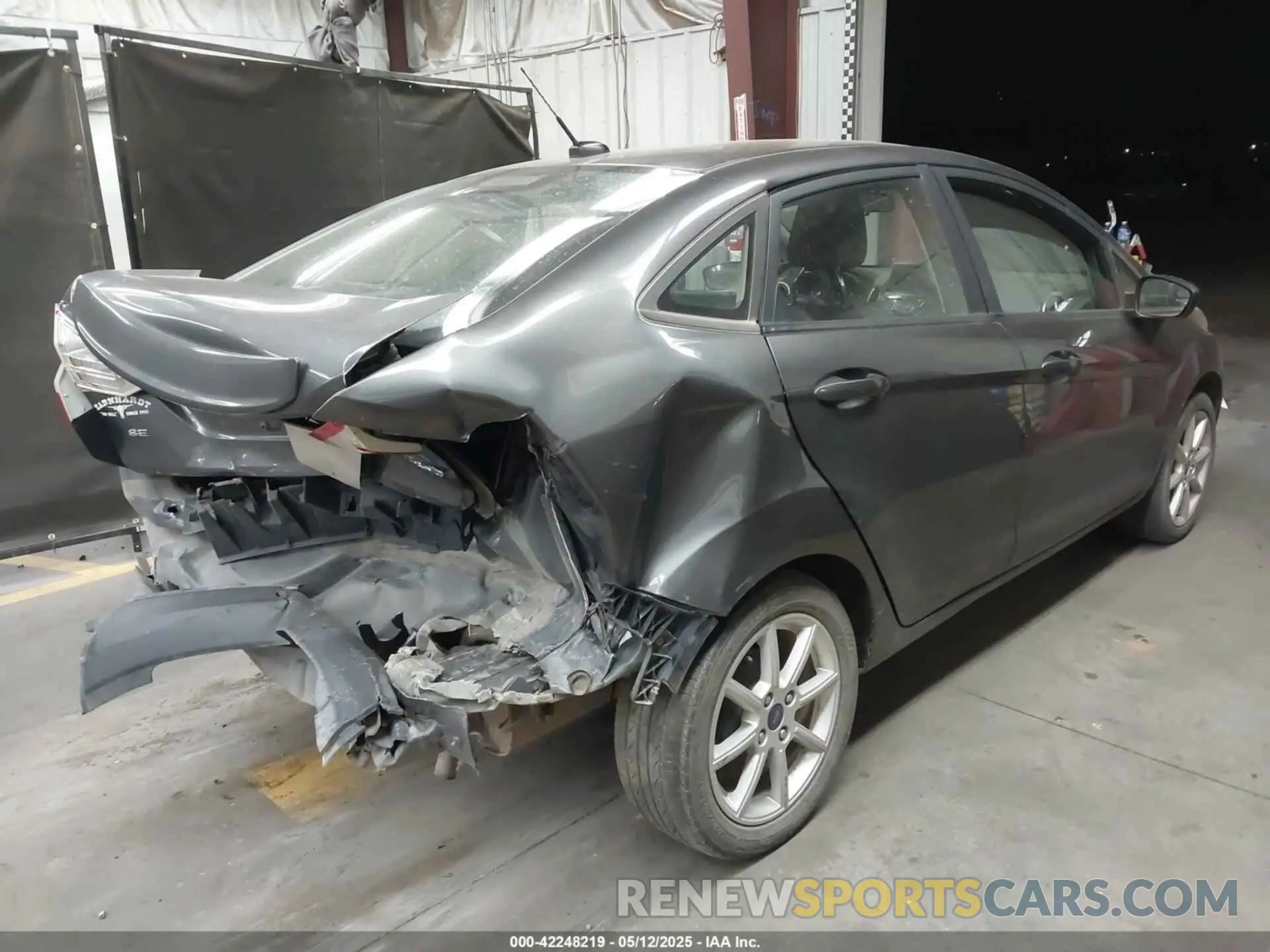 4 Photograph of a damaged car 3FADP4BJ2KM143404 FORD FIESTA 2019