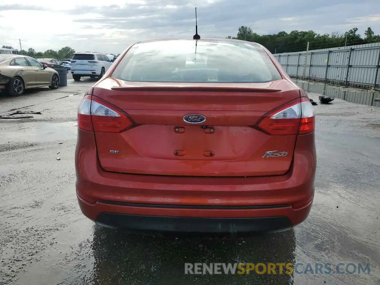 6 Photograph of a damaged car 3FADP4BJ2KM154192 FORD FIESTA 2019