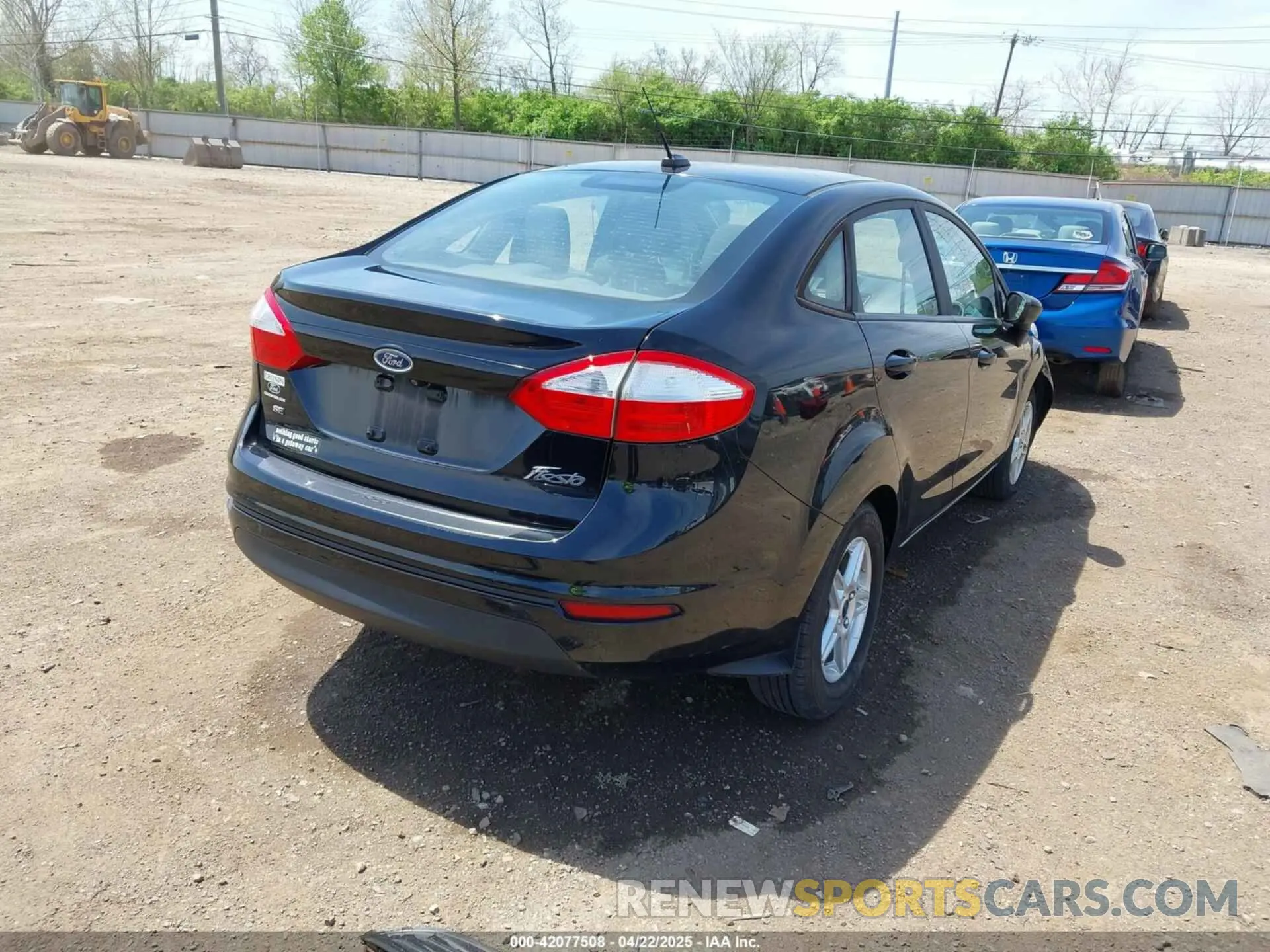 4 Photograph of a damaged car 3FADP4BJ2KM165435 FORD FIESTA 2019