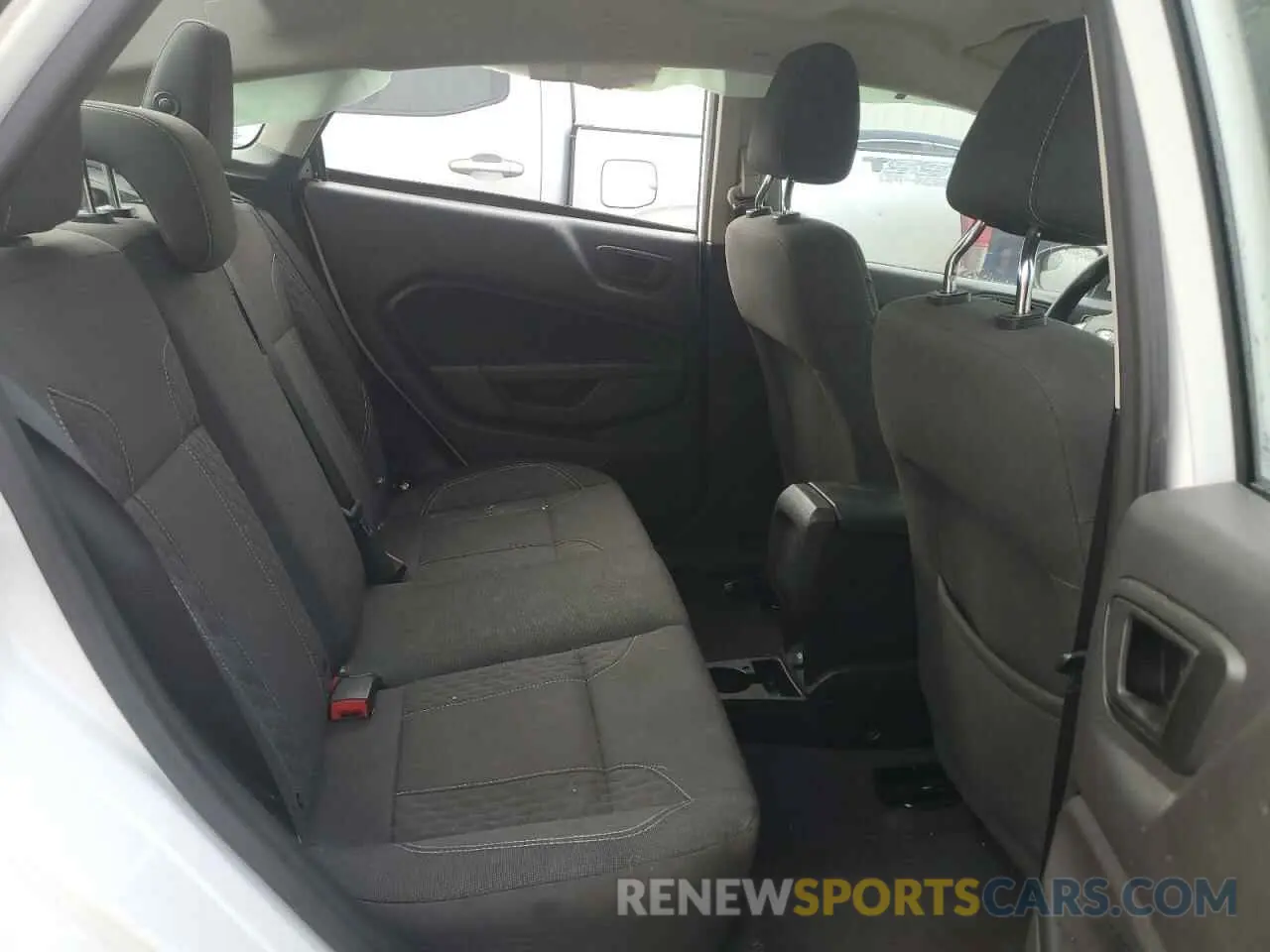 11 Photograph of a damaged car 3FADP4BJ3KM106281 FORD FIESTA 2019