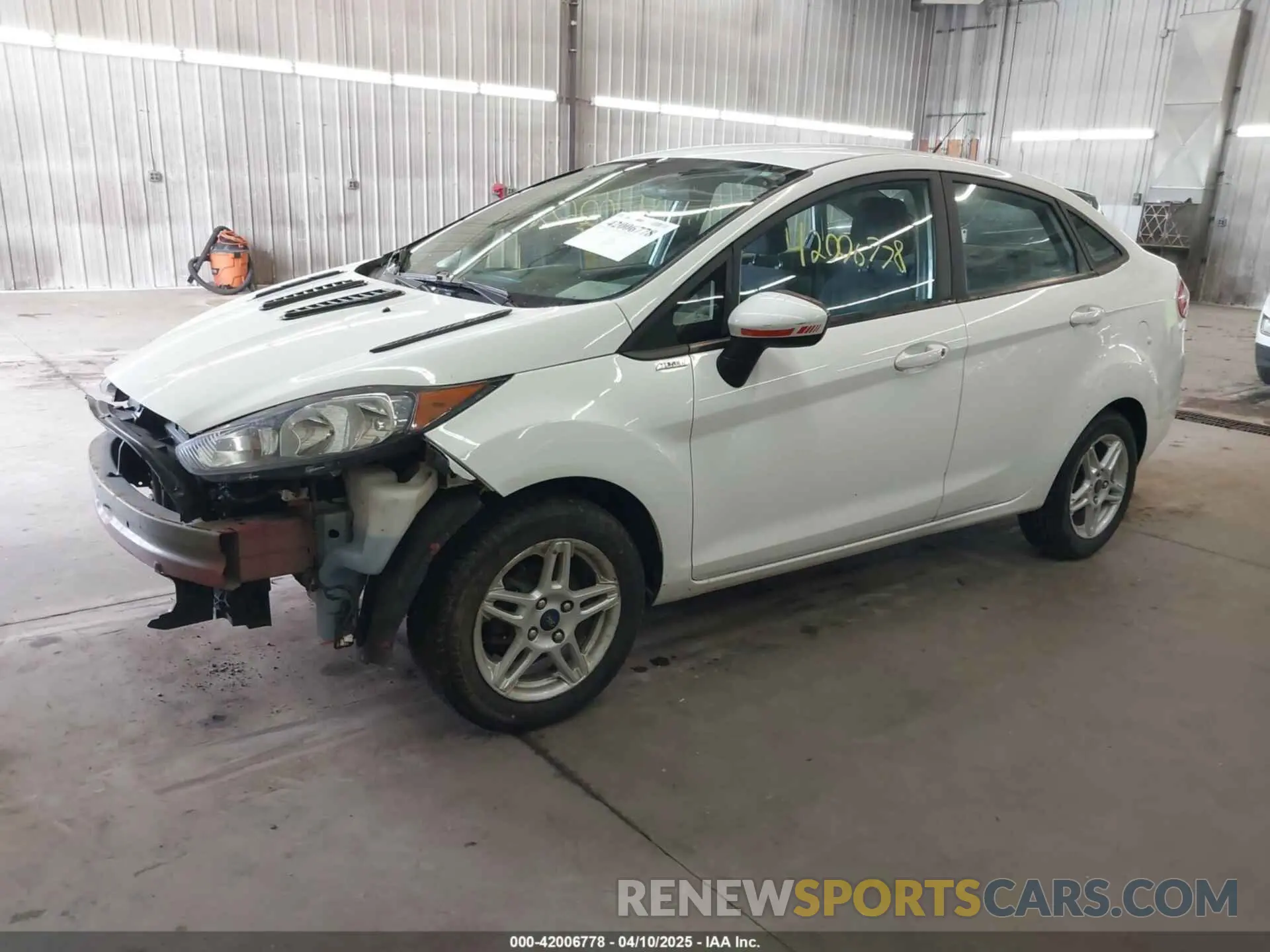 2 Photograph of a damaged car 3FADP4BJ3KM117720 FORD FIESTA 2019
