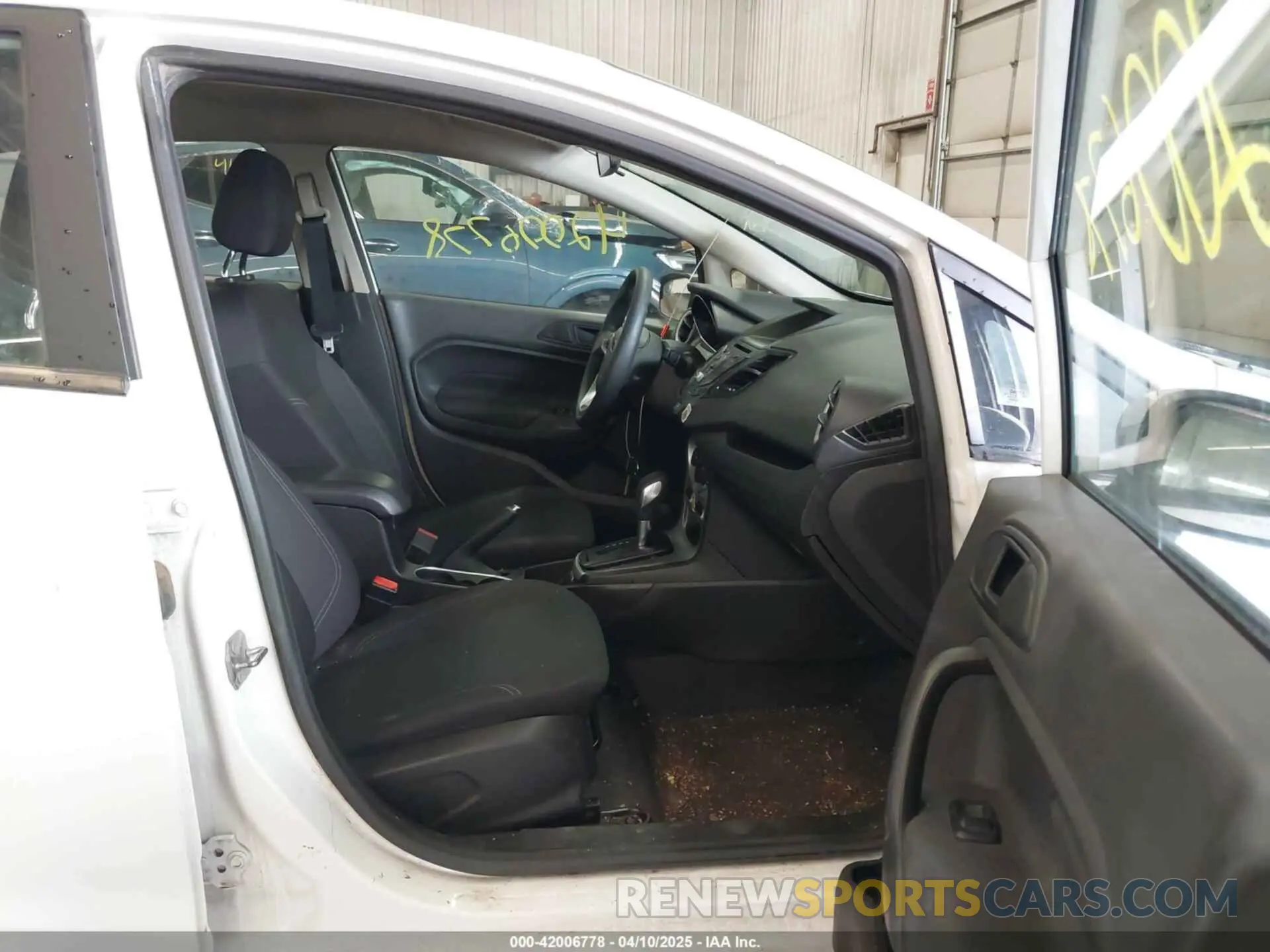 5 Photograph of a damaged car 3FADP4BJ3KM117720 FORD FIESTA 2019