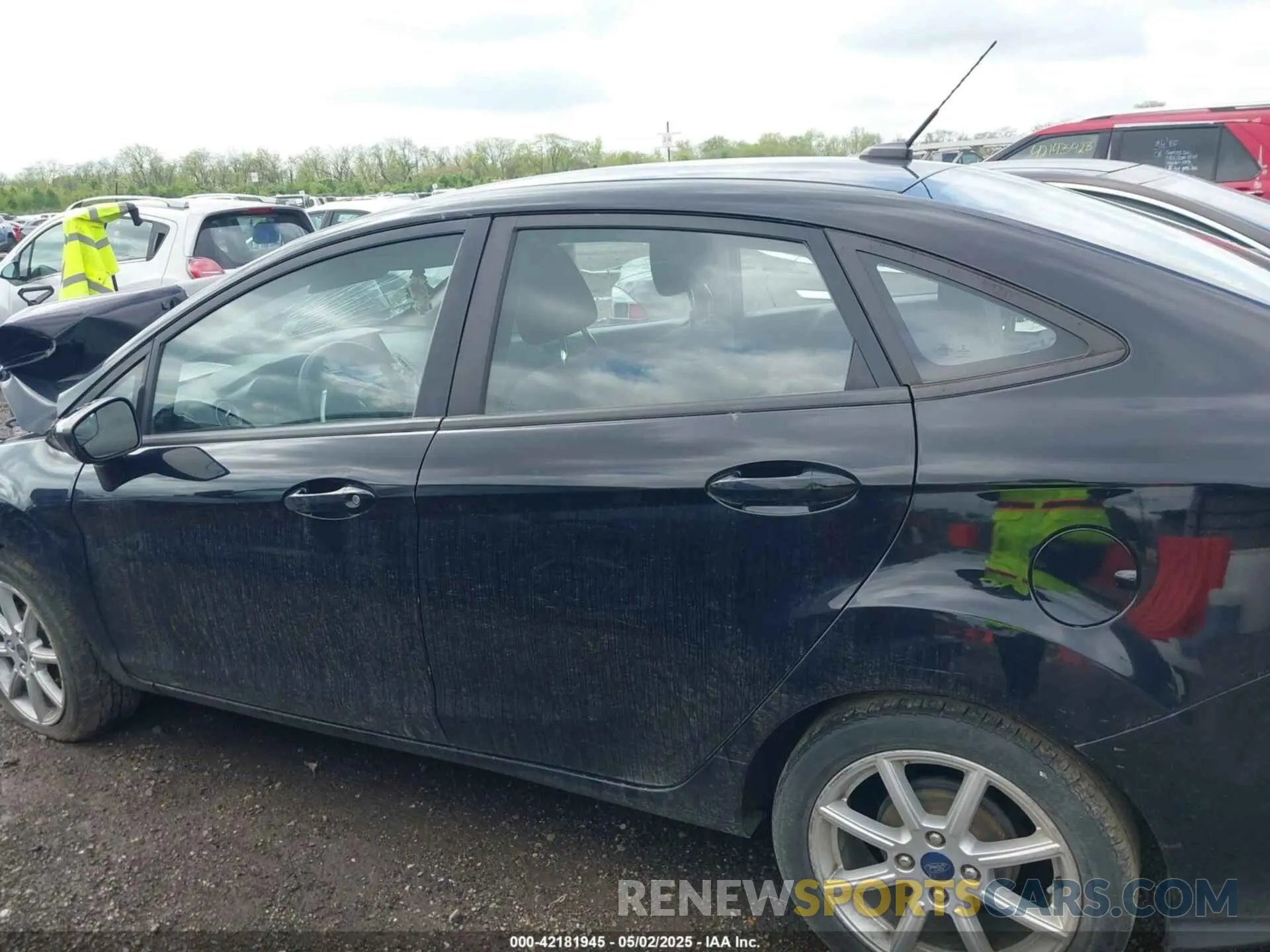 14 Photograph of a damaged car 3FADP4BJ3KM137563 FORD FIESTA 2019