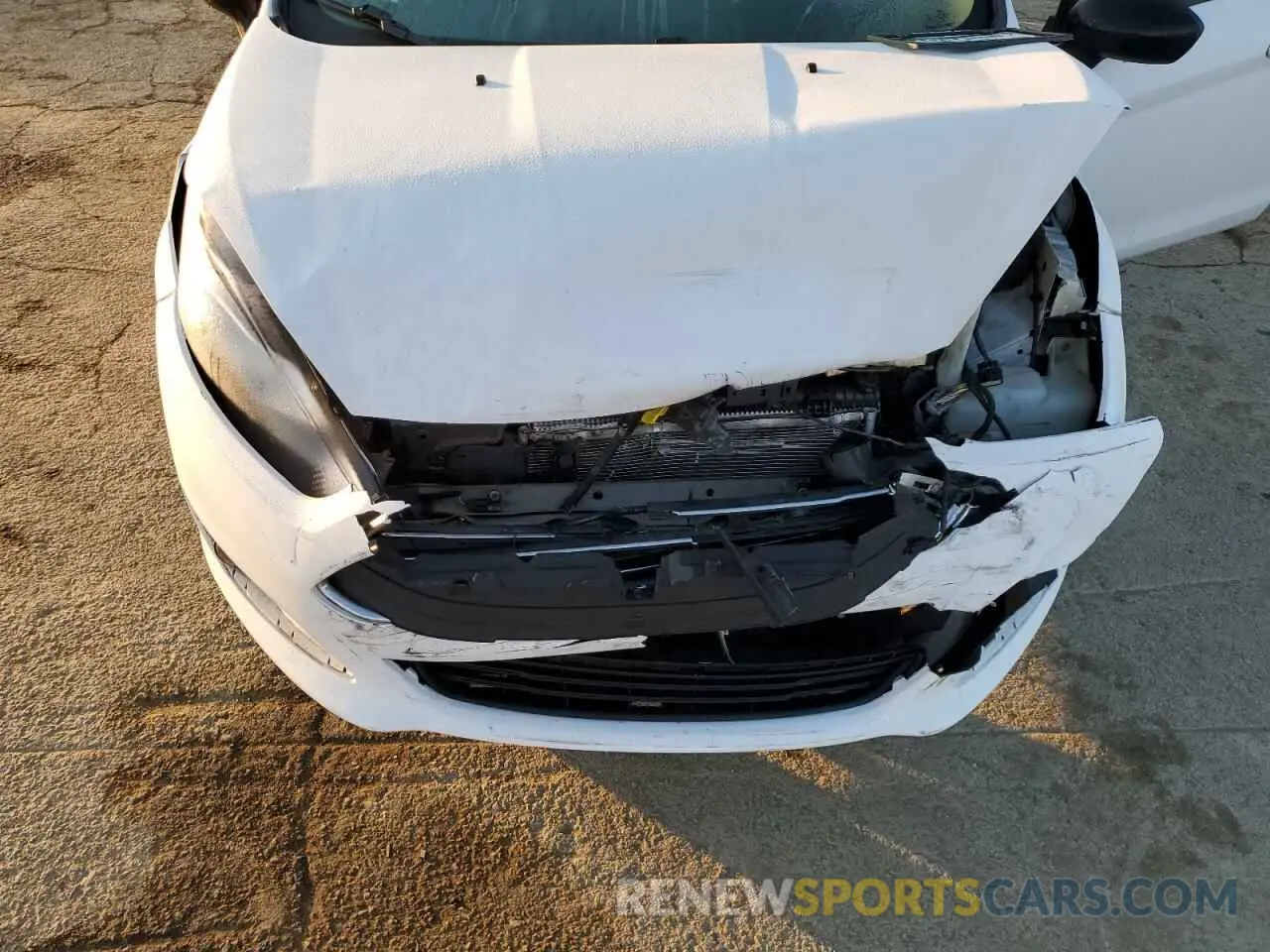 12 Photograph of a damaged car 3FADP4BJ3KM148157 FORD FIESTA 2019