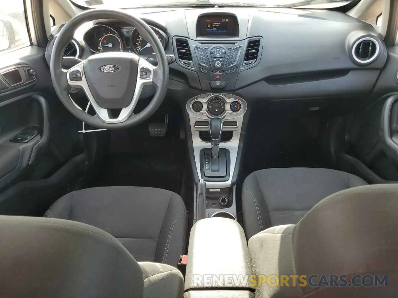 8 Photograph of a damaged car 3FADP4BJ3KM161135 FORD FIESTA 2019