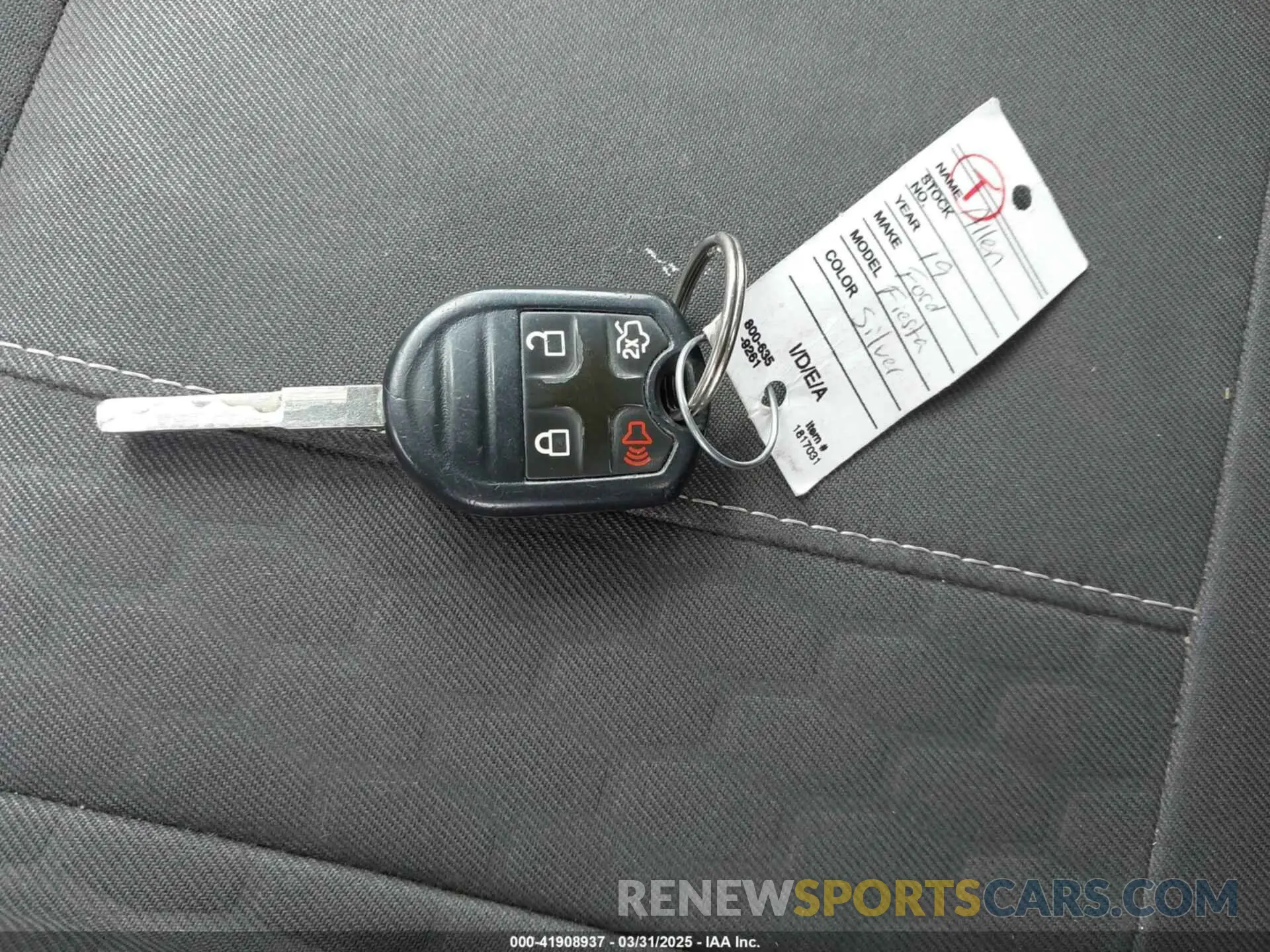 11 Photograph of a damaged car 3FADP4BJ4KM105799 FORD FIESTA 2019
