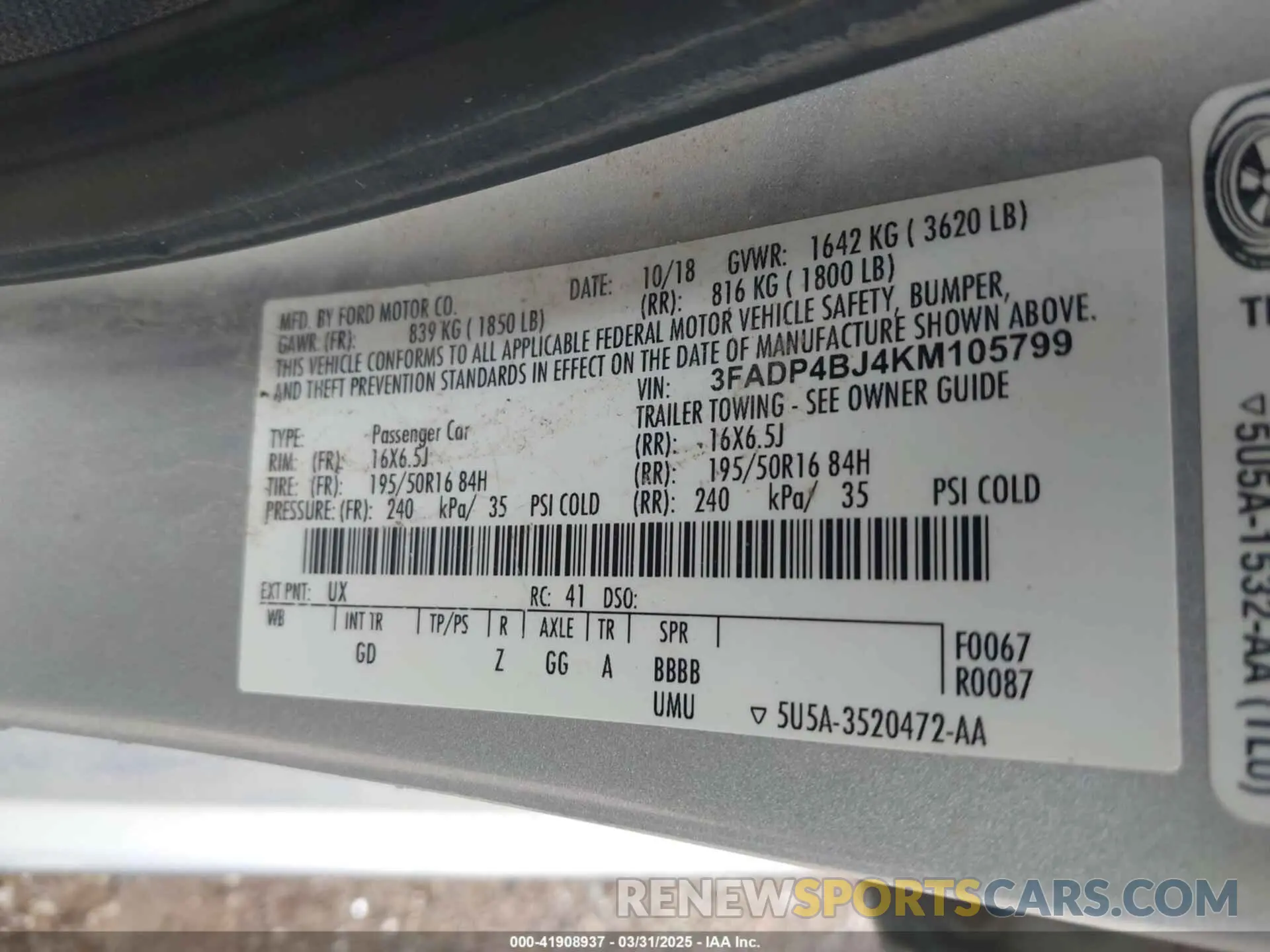 9 Photograph of a damaged car 3FADP4BJ4KM105799 FORD FIESTA 2019