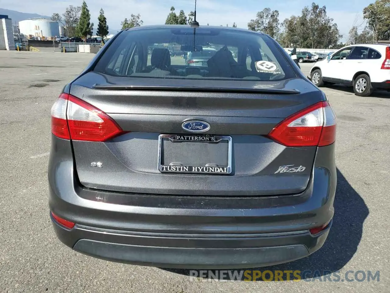6 Photograph of a damaged car 3FADP4BJ4KM106189 FORD FIESTA 2019