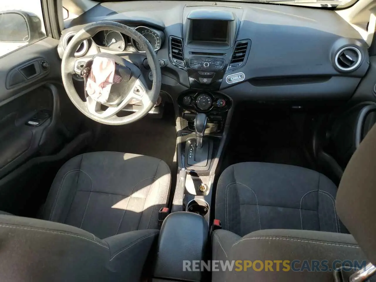 8 Photograph of a damaged car 3FADP4BJ4KM106189 FORD FIESTA 2019