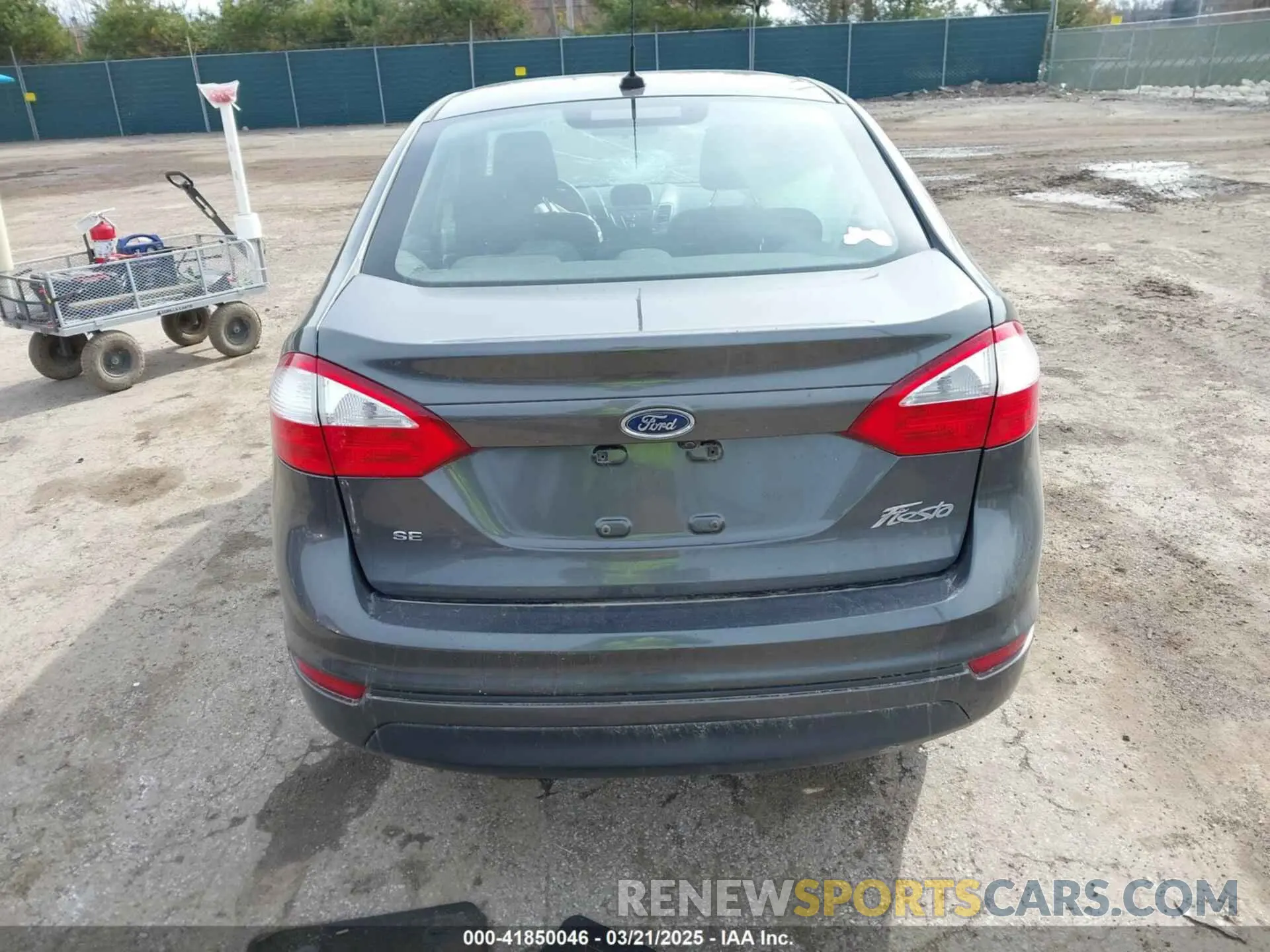16 Photograph of a damaged car 3FADP4BJ4KM141427 FORD FIESTA 2019
