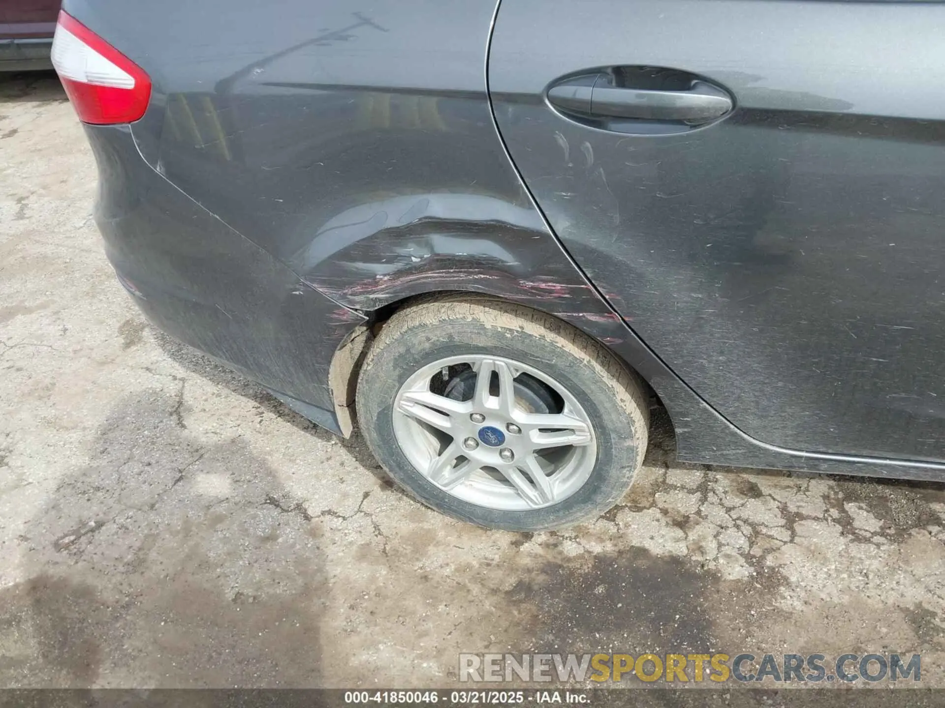6 Photograph of a damaged car 3FADP4BJ4KM141427 FORD FIESTA 2019