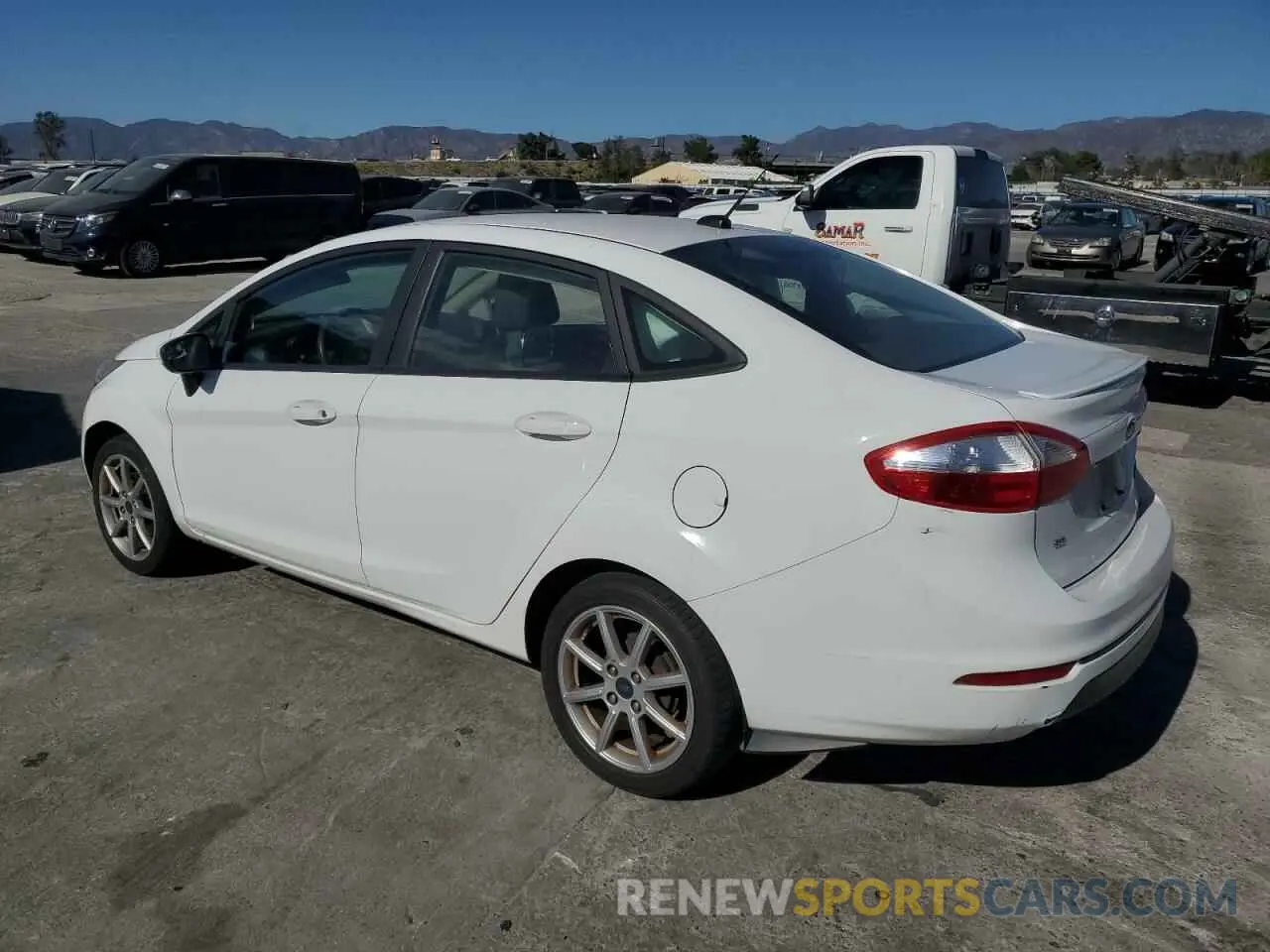 2 Photograph of a damaged car 3FADP4BJ4KM143565 FORD FIESTA 2019