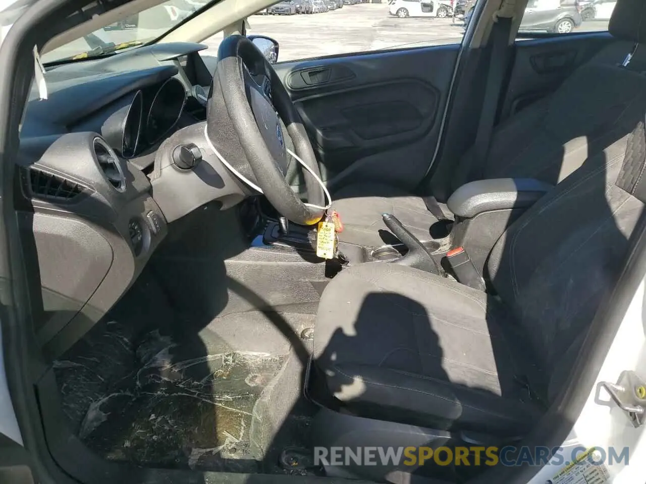 7 Photograph of a damaged car 3FADP4BJ4KM143565 FORD FIESTA 2019