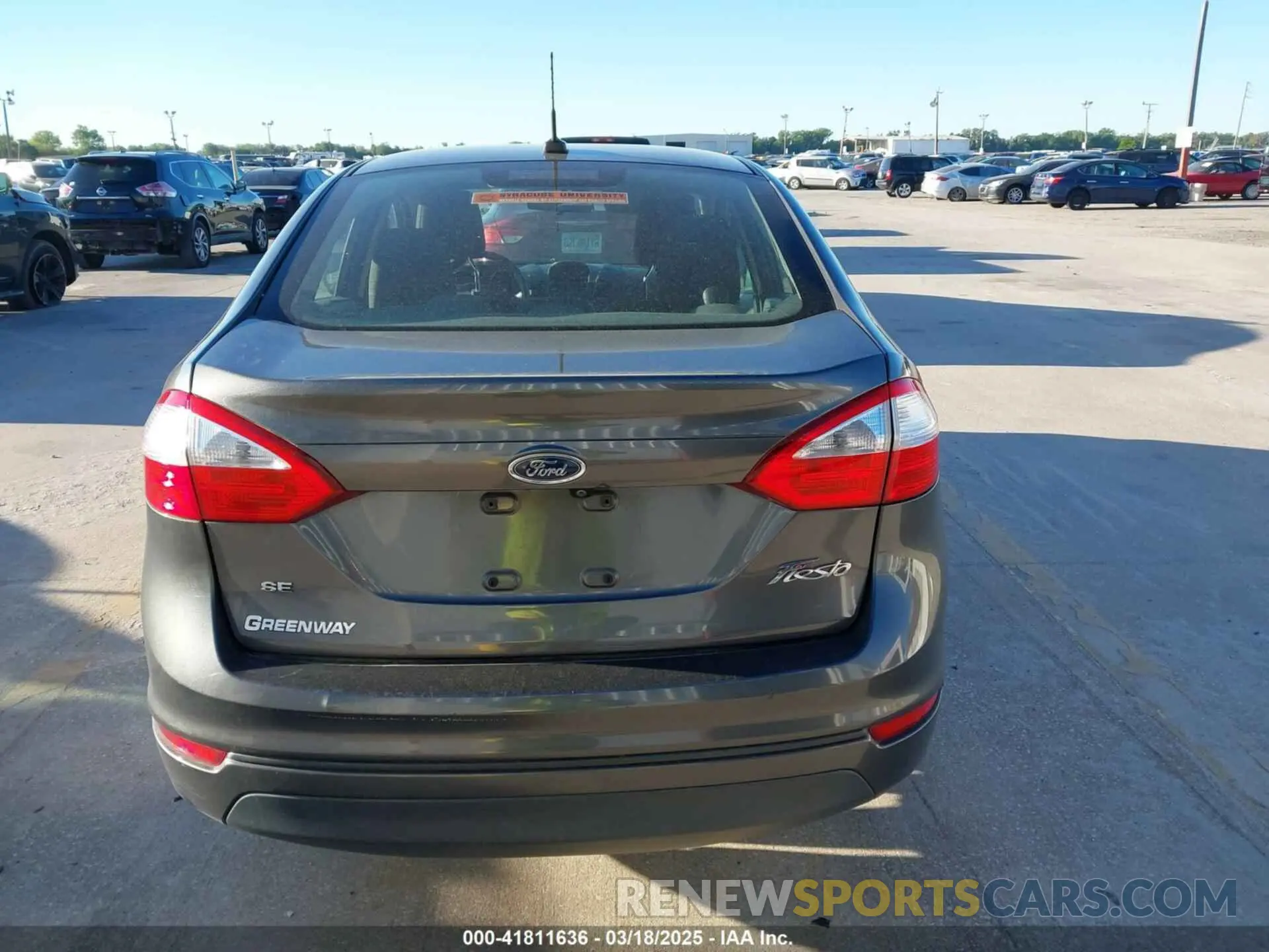 16 Photograph of a damaged car 3FADP4BJ4KM153206 FORD FIESTA 2019