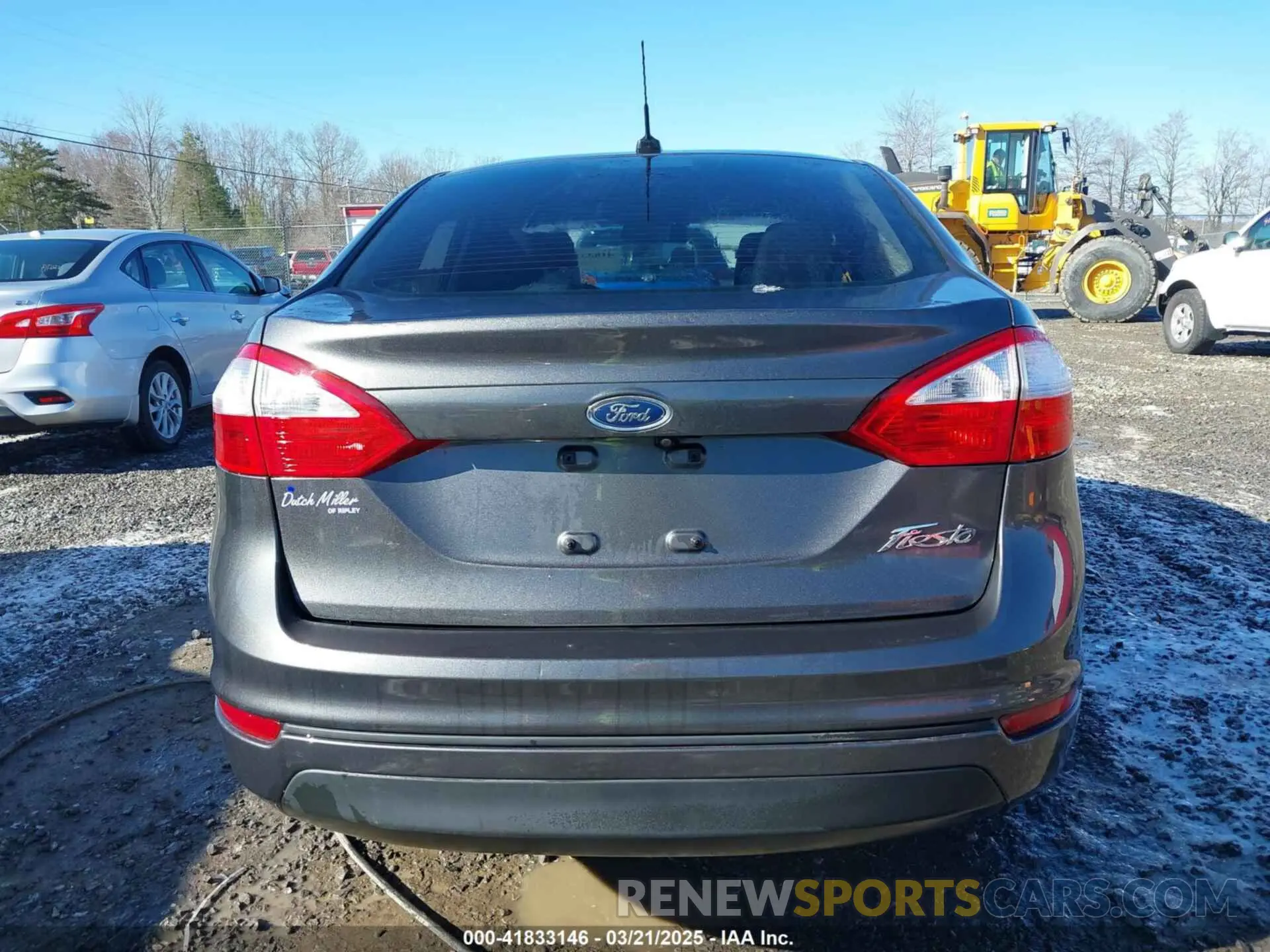 16 Photograph of a damaged car 3FADP4BJ5KM111479 FORD FIESTA 2019