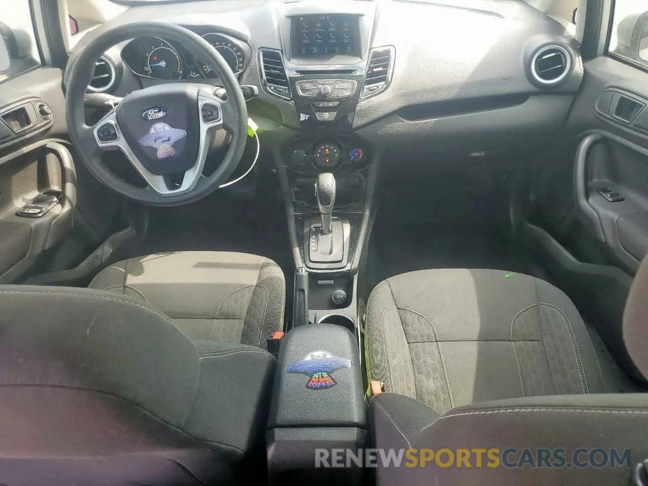 8 Photograph of a damaged car 3FADP4BJ5KM118481 FORD FIESTA 2019