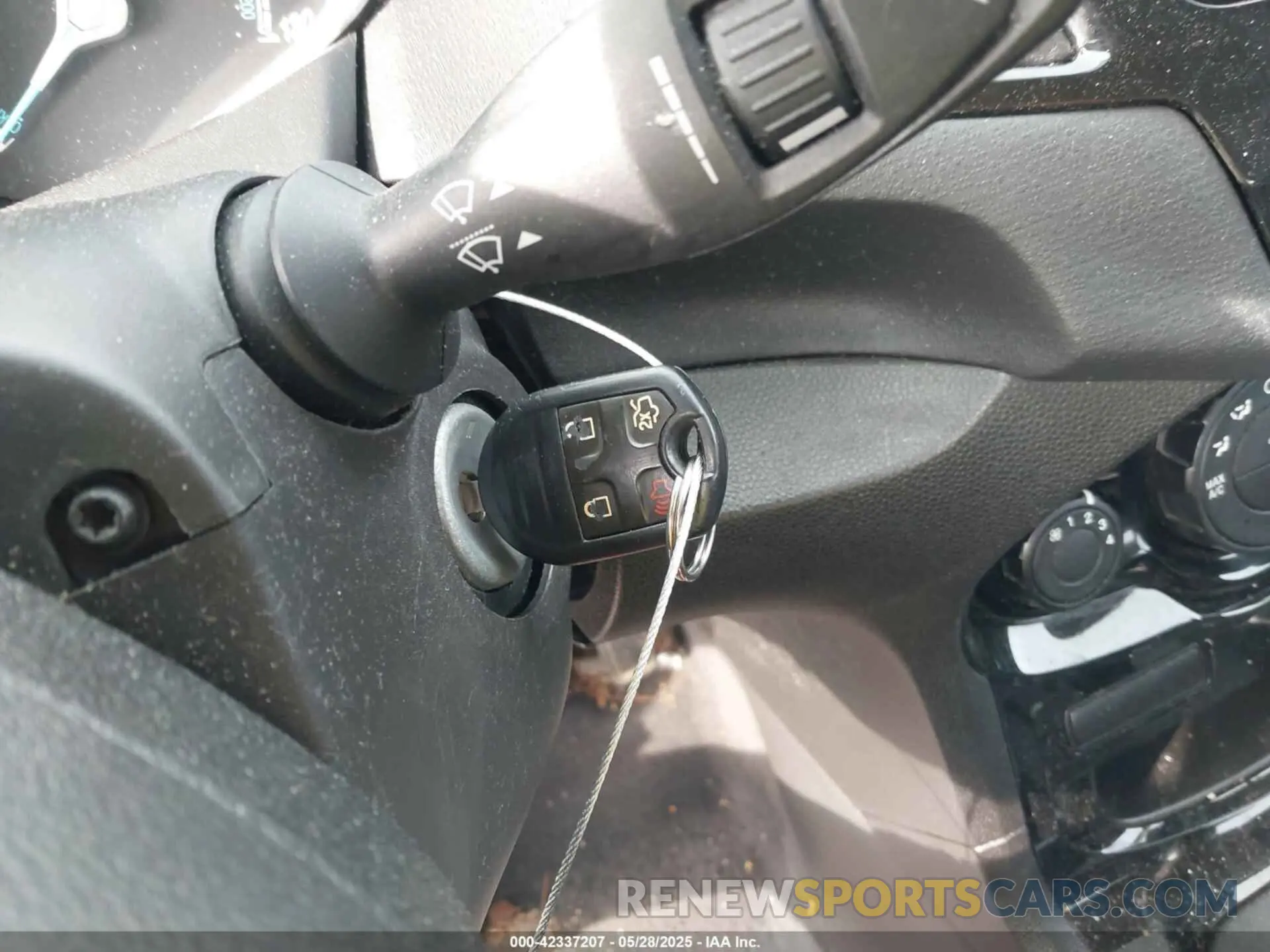 11 Photograph of a damaged car 3FADP4BJ5KM123583 FORD FIESTA 2019