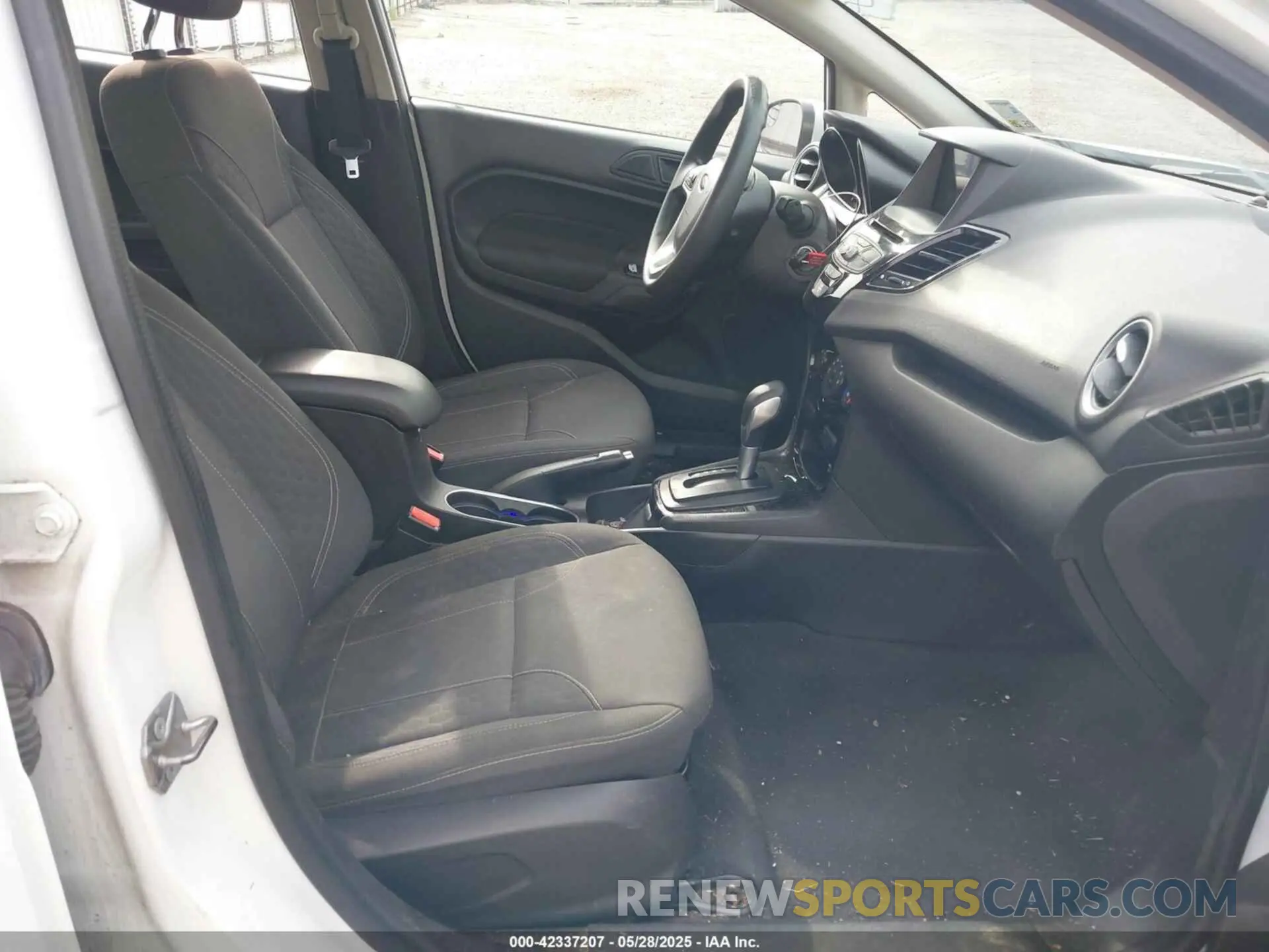 22 Photograph of a damaged car 3FADP4BJ5KM123583 FORD FIESTA 2019