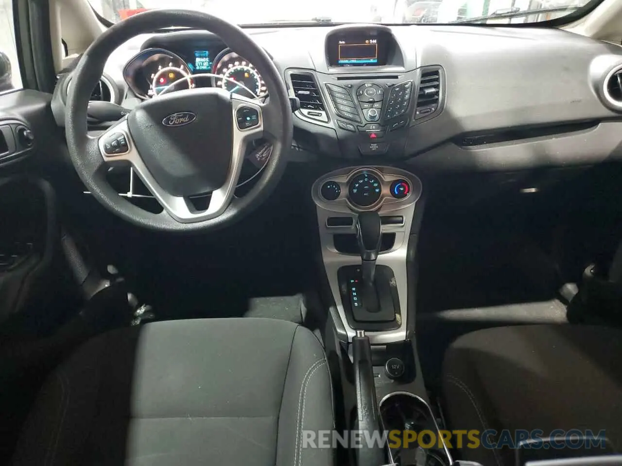 8 Photograph of a damaged car 3FADP4BJ5KM124183 FORD FIESTA 2019