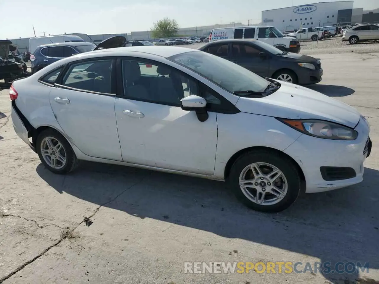 4 Photograph of a damaged car 3FADP4BJ5KM132428 FORD FIESTA 2019