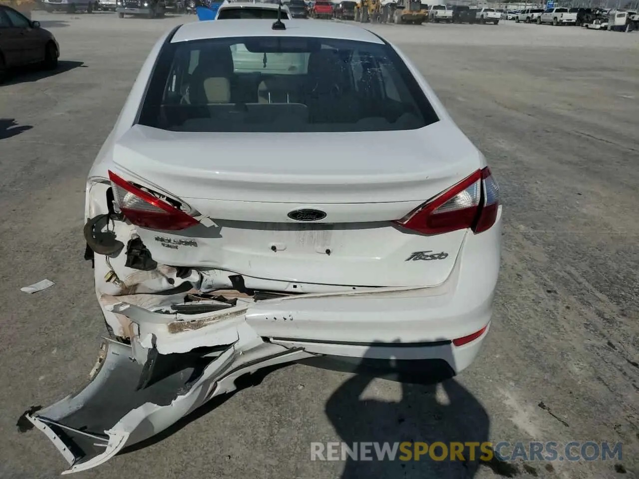 6 Photograph of a damaged car 3FADP4BJ5KM132428 FORD FIESTA 2019
