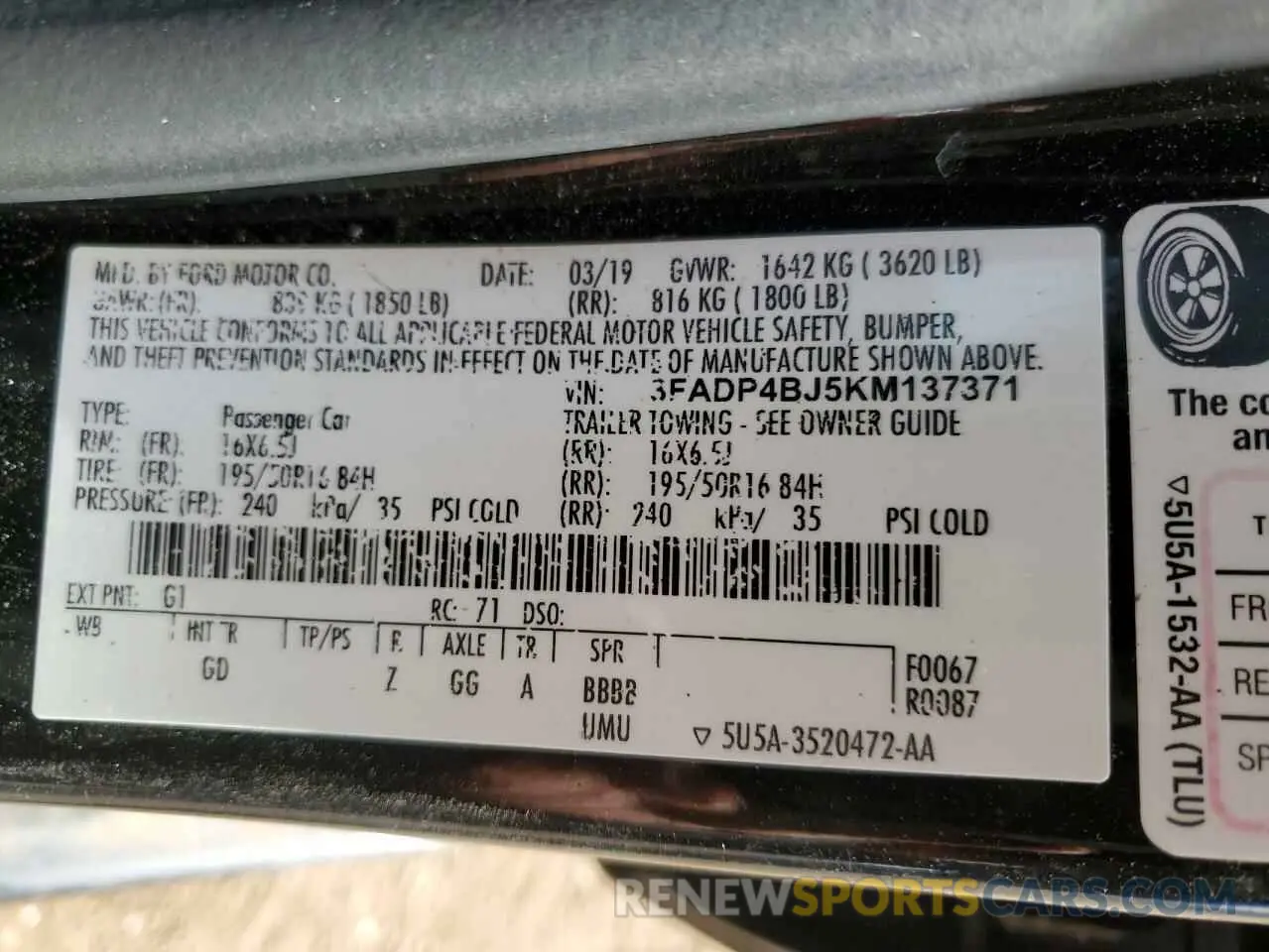 12 Photograph of a damaged car 3FADP4BJ5KM137371 FORD FIESTA 2019