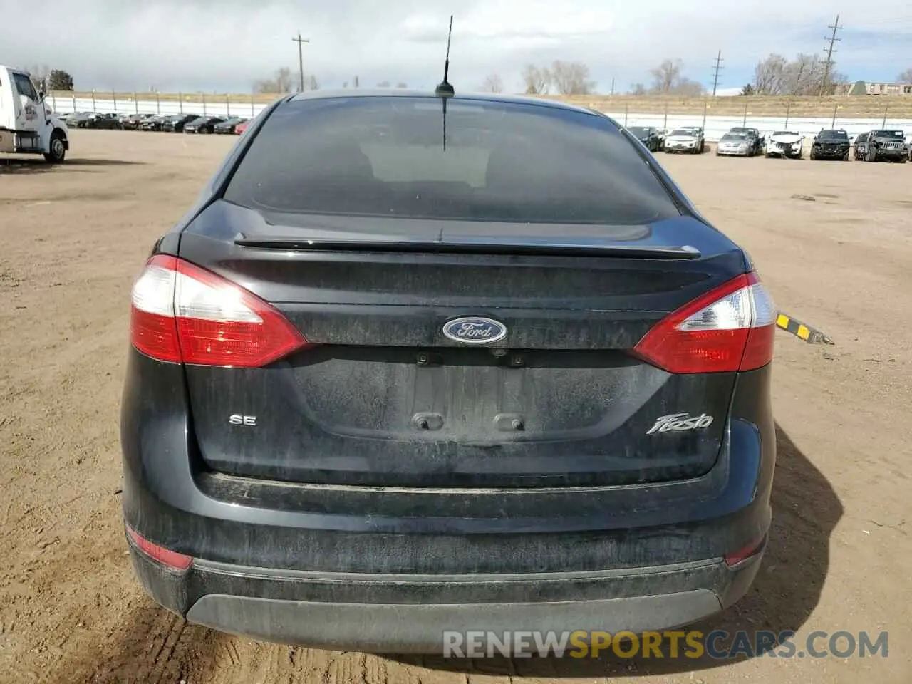 6 Photograph of a damaged car 3FADP4BJ5KM137371 FORD FIESTA 2019