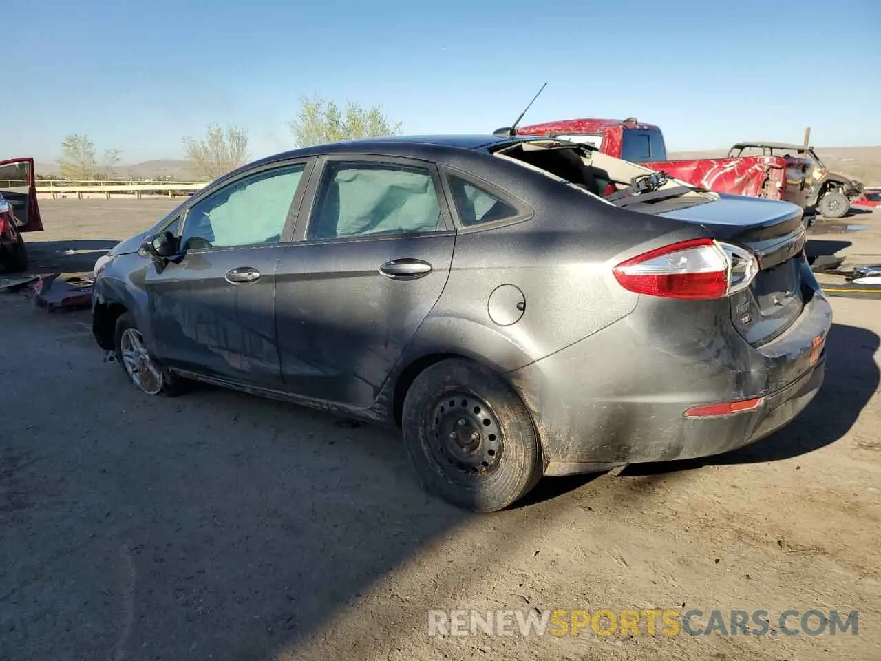 2 Photograph of a damaged car 3FADP4BJ5KM155014 FORD FIESTA 2019