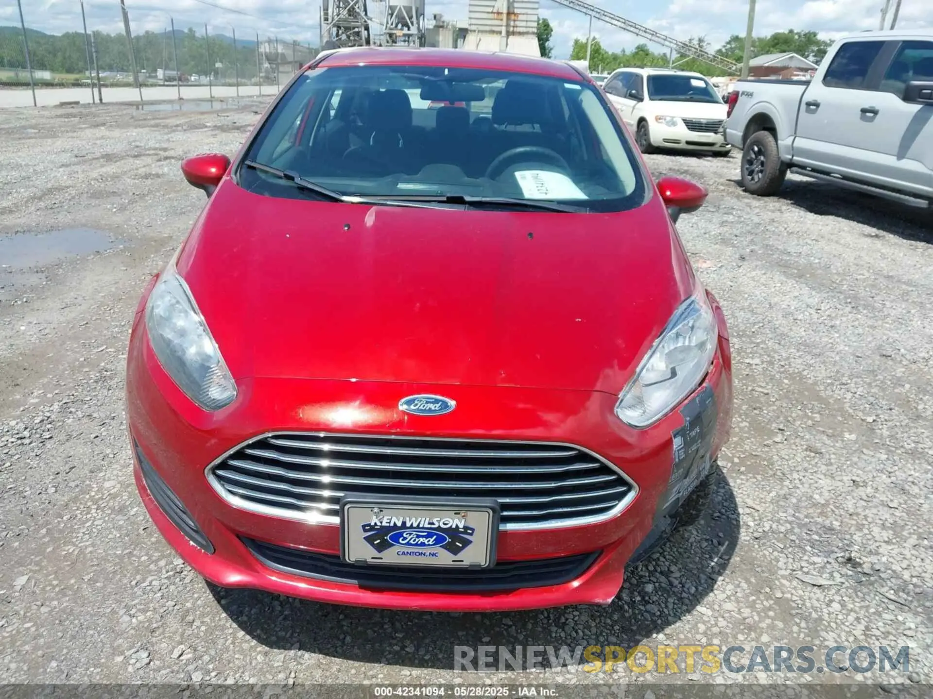 12 Photograph of a damaged car 3FADP4BJ5KM158740 FORD FIESTA 2019