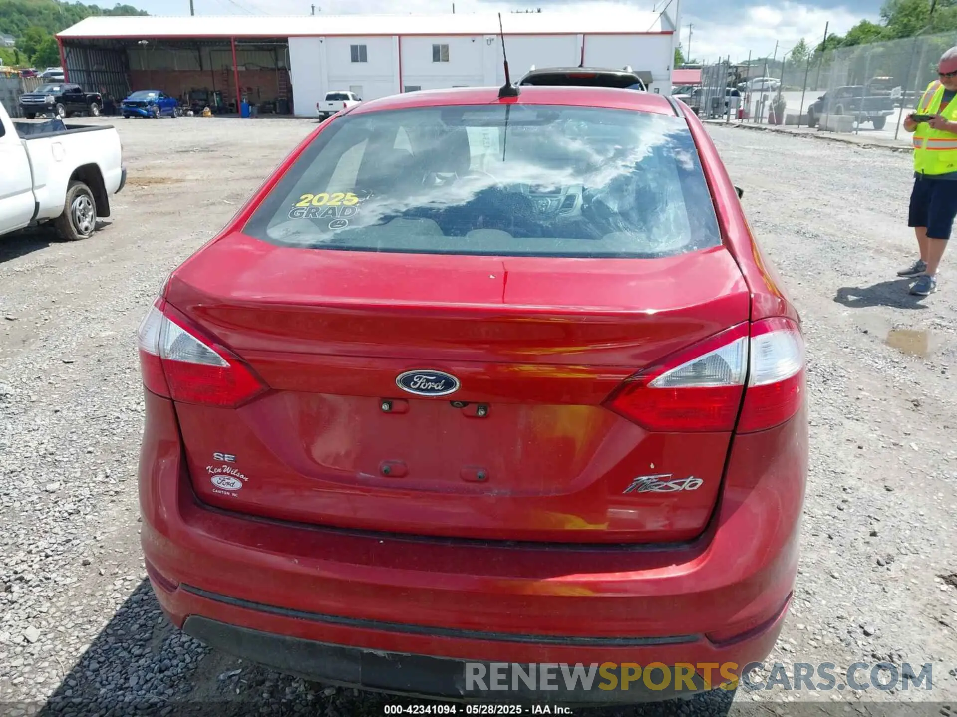 16 Photograph of a damaged car 3FADP4BJ5KM158740 FORD FIESTA 2019