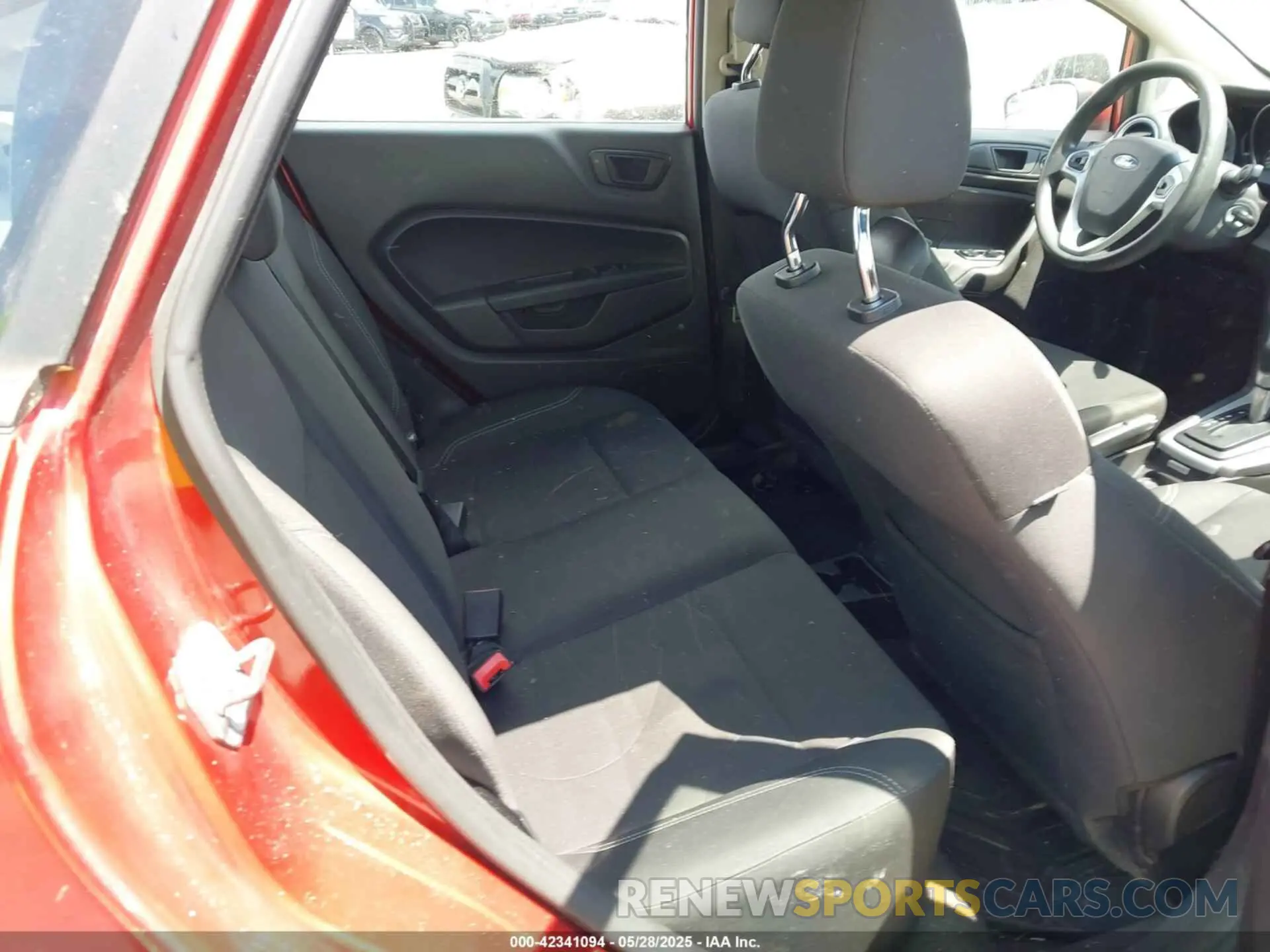 8 Photograph of a damaged car 3FADP4BJ5KM158740 FORD FIESTA 2019
