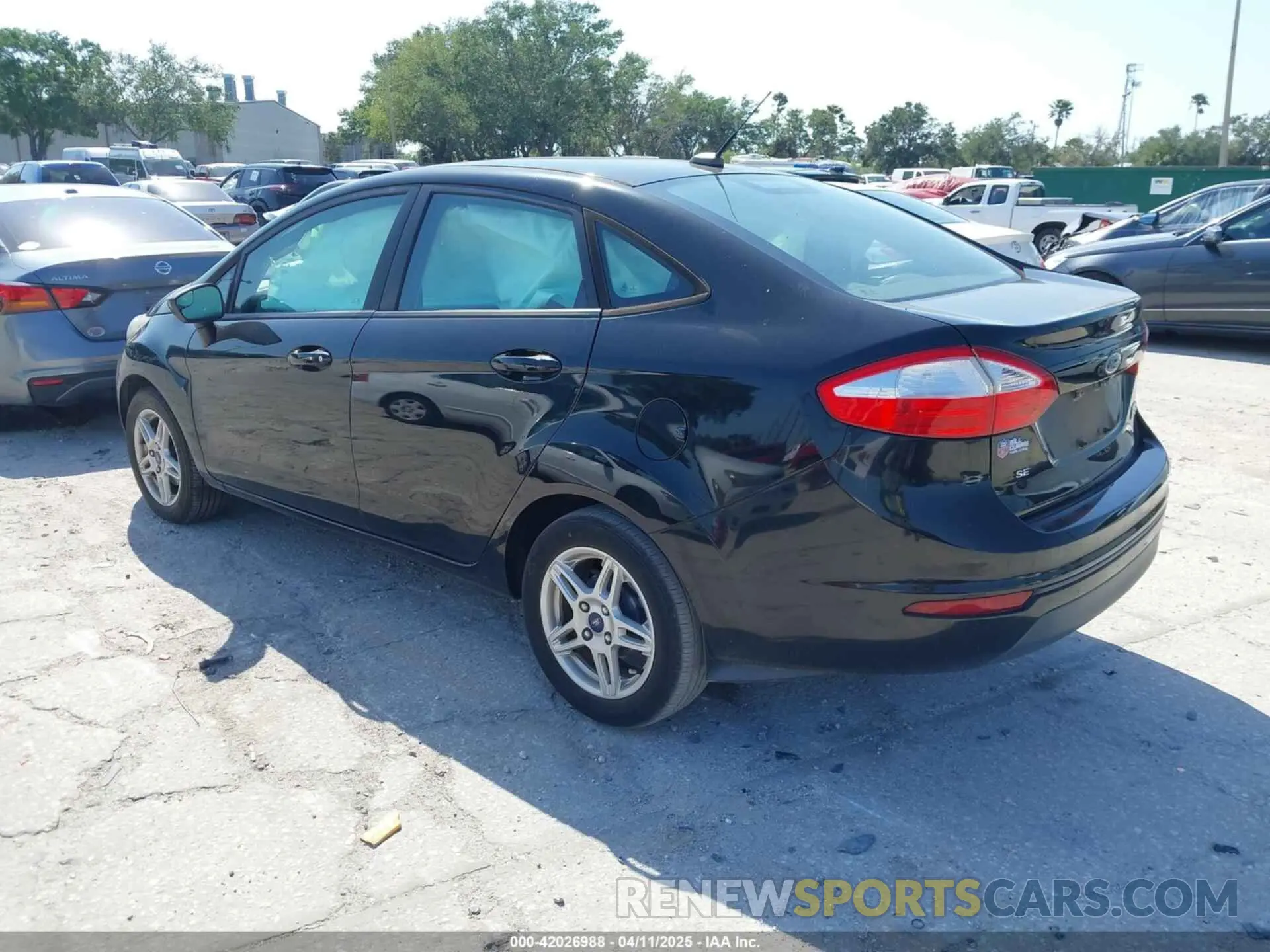 3 Photograph of a damaged car 3FADP4BJ5KM161489 FORD FIESTA 2019