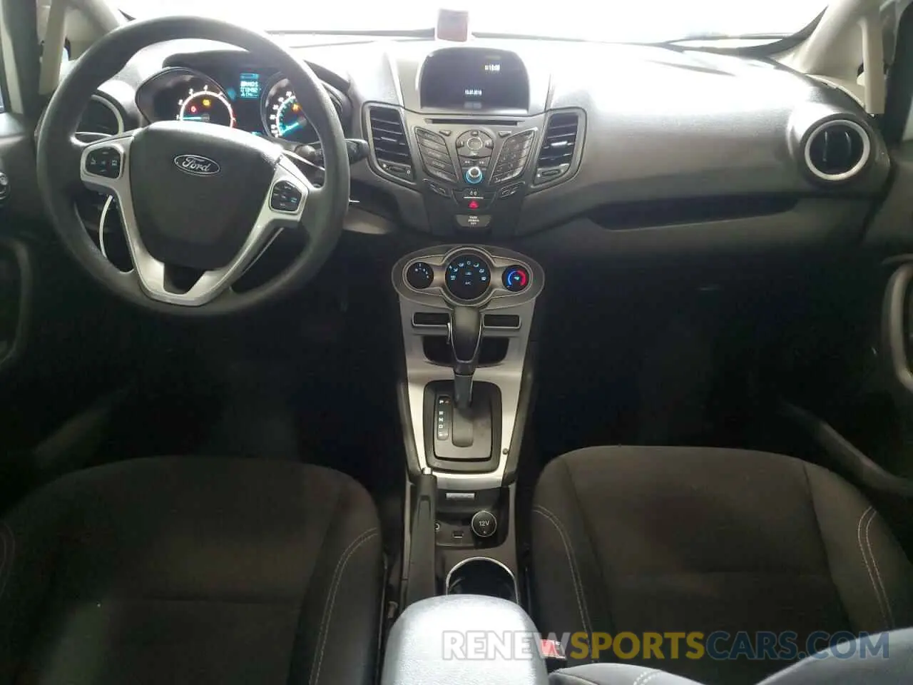 8 Photograph of a damaged car 3FADP4BJ6KM112222 FORD FIESTA 2019