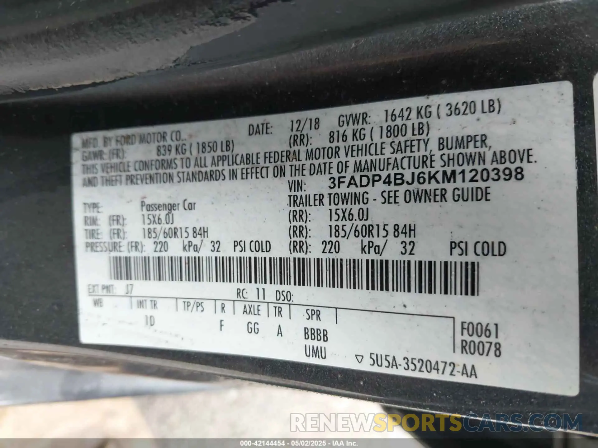 9 Photograph of a damaged car 3FADP4BJ6KM120398 FORD FIESTA 2019