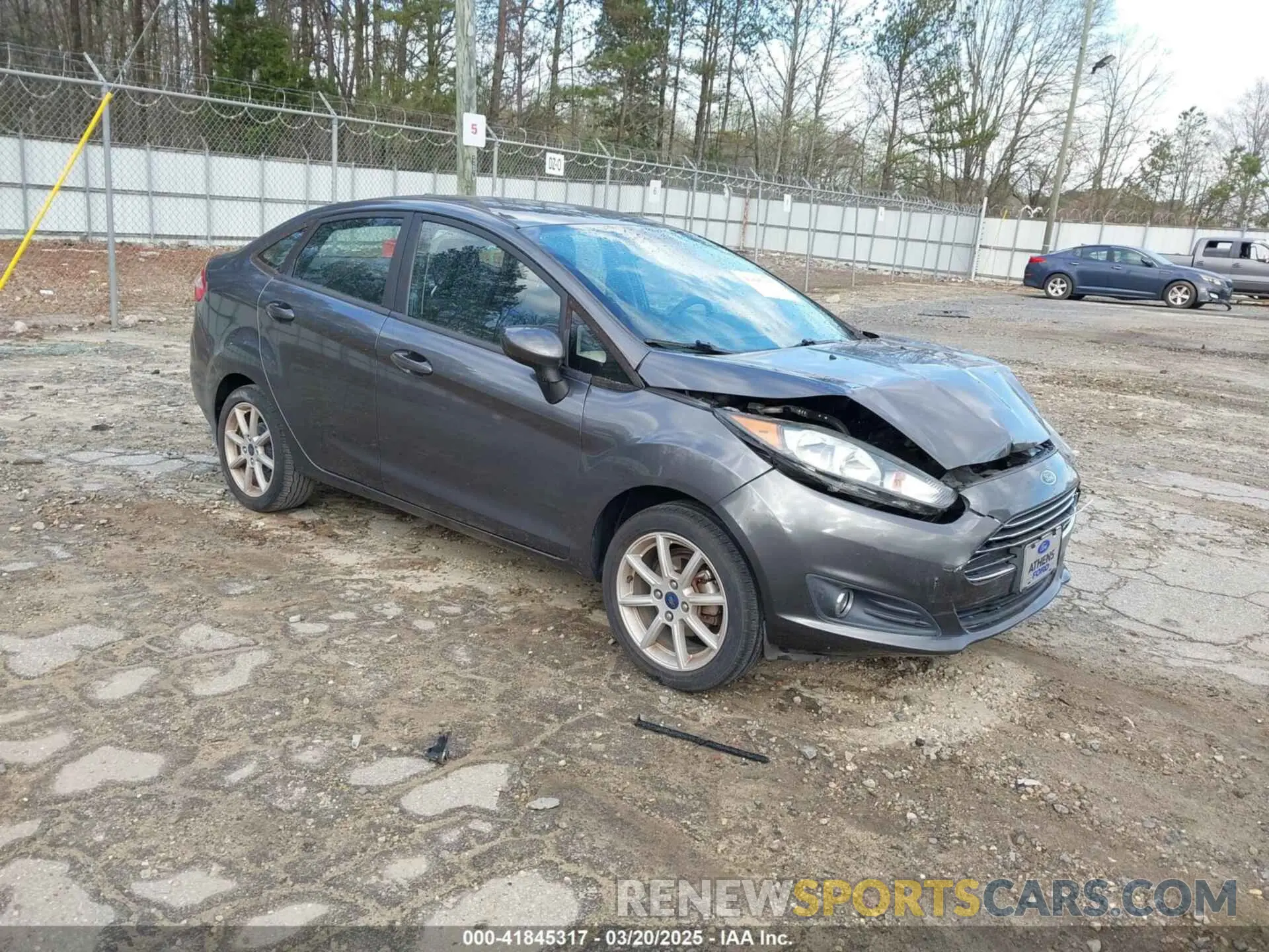 1 Photograph of a damaged car 3FADP4BJ6KM124449 FORD FIESTA 2019