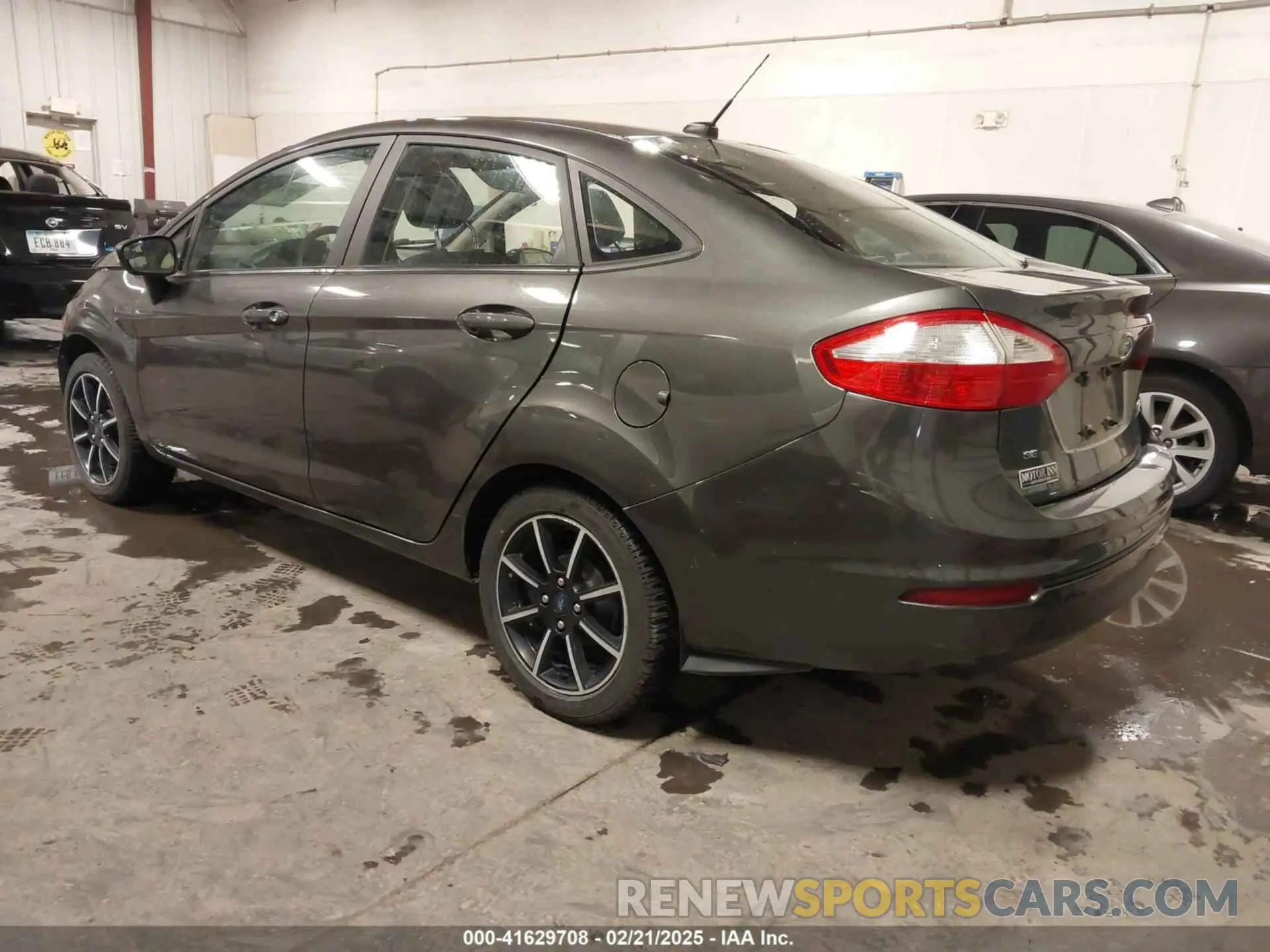 3 Photograph of a damaged car 3FADP4BJ7KM116862 FORD FIESTA 2019