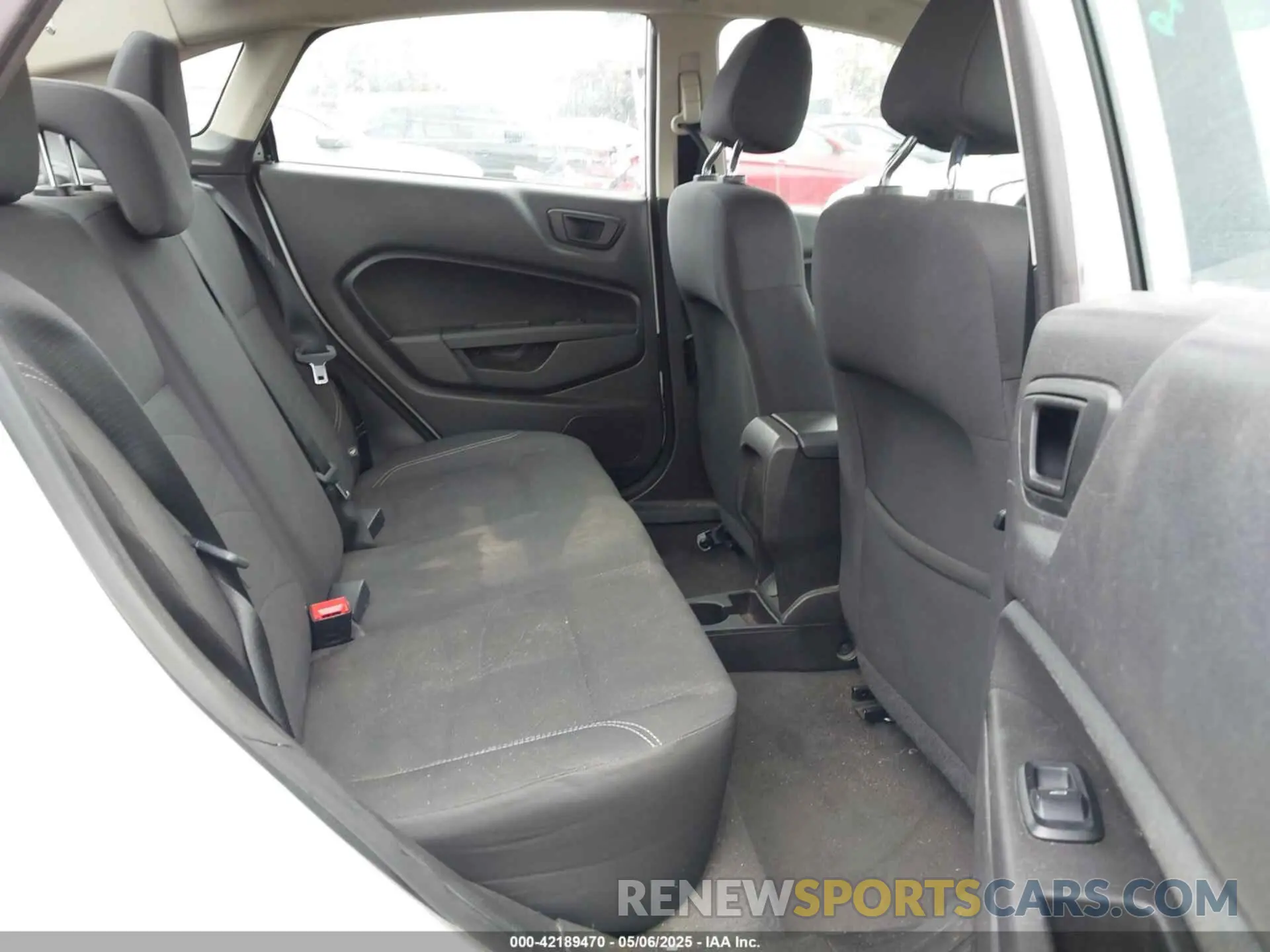 8 Photograph of a damaged car 3FADP4BJ7KM120264 FORD FIESTA 2019