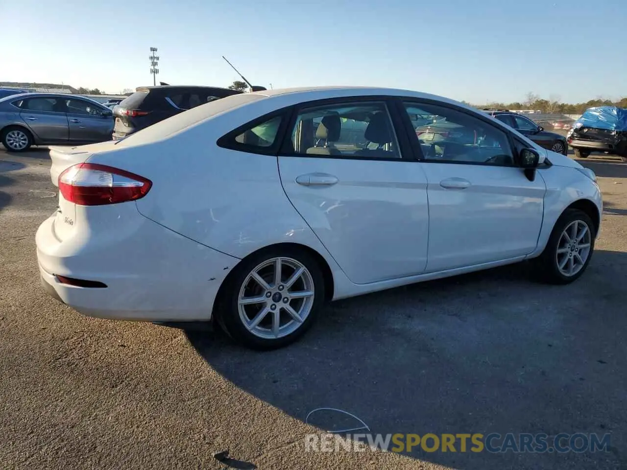 3 Photograph of a damaged car 3FADP4BJ7KM138697 FORD FIESTA 2019
