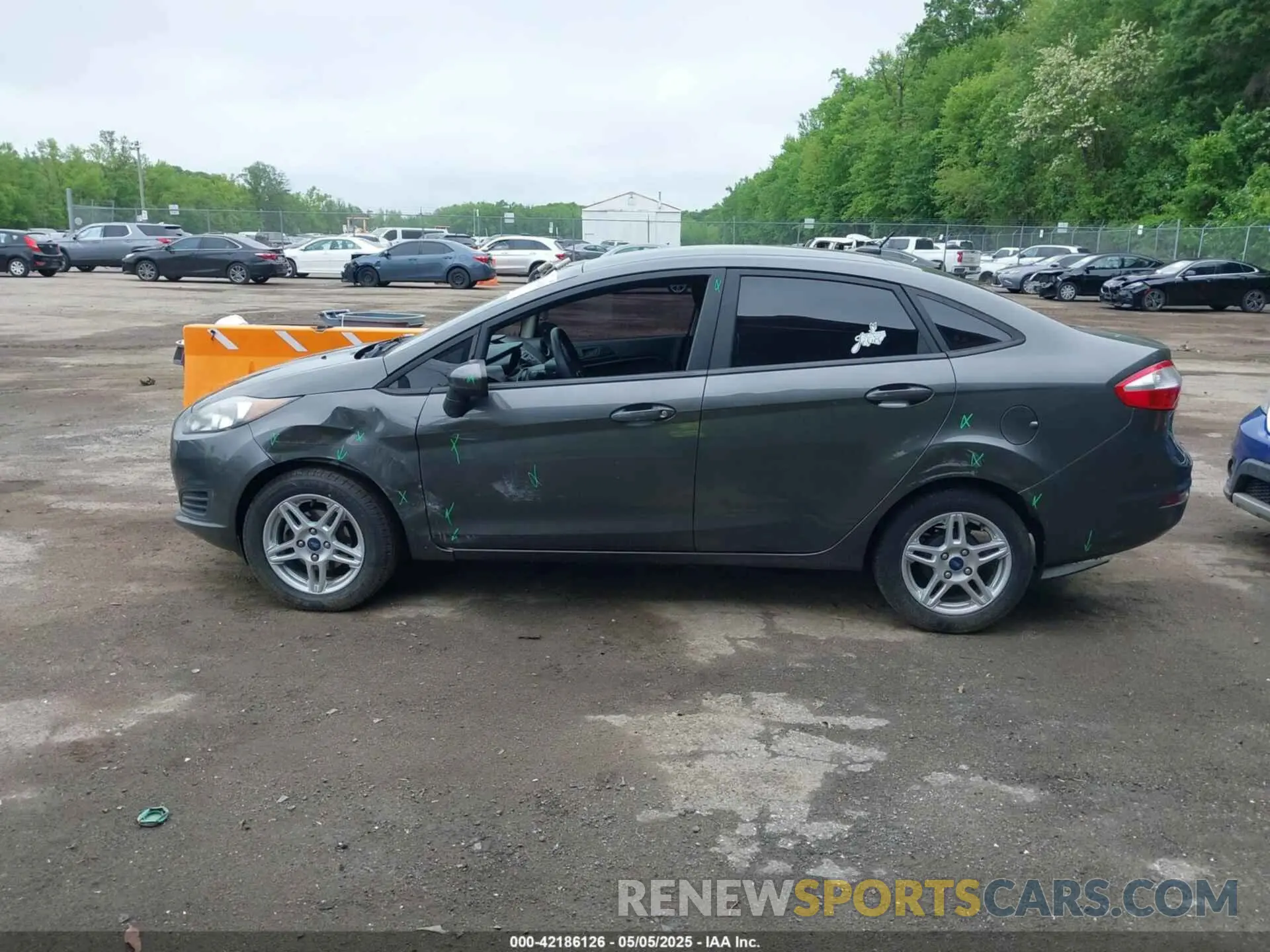 14 Photograph of a damaged car 3FADP4BJ7KM155094 FORD FIESTA 2019