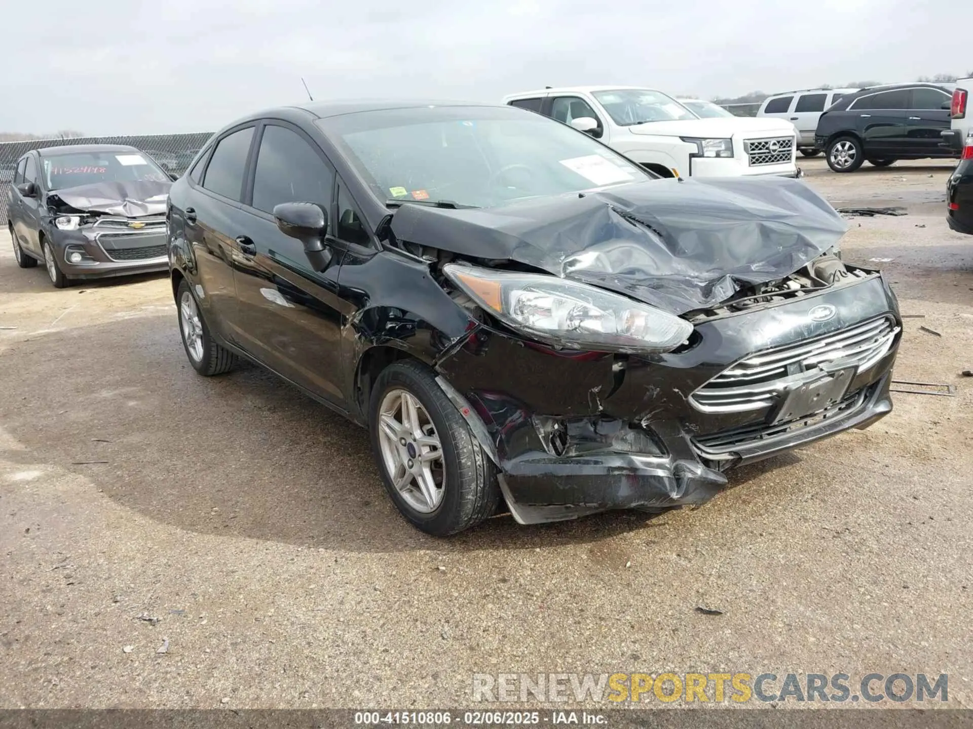 1 Photograph of a damaged car 3FADP4BJ7KM158142 FORD FIESTA 2019