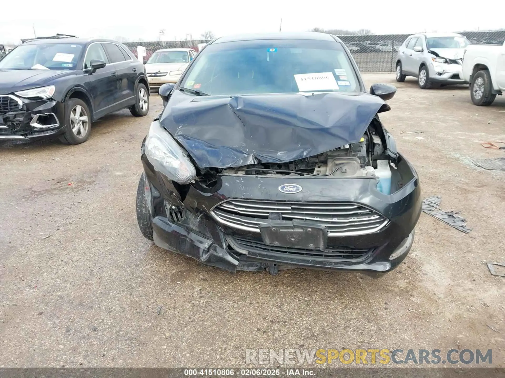 6 Photograph of a damaged car 3FADP4BJ7KM158142 FORD FIESTA 2019