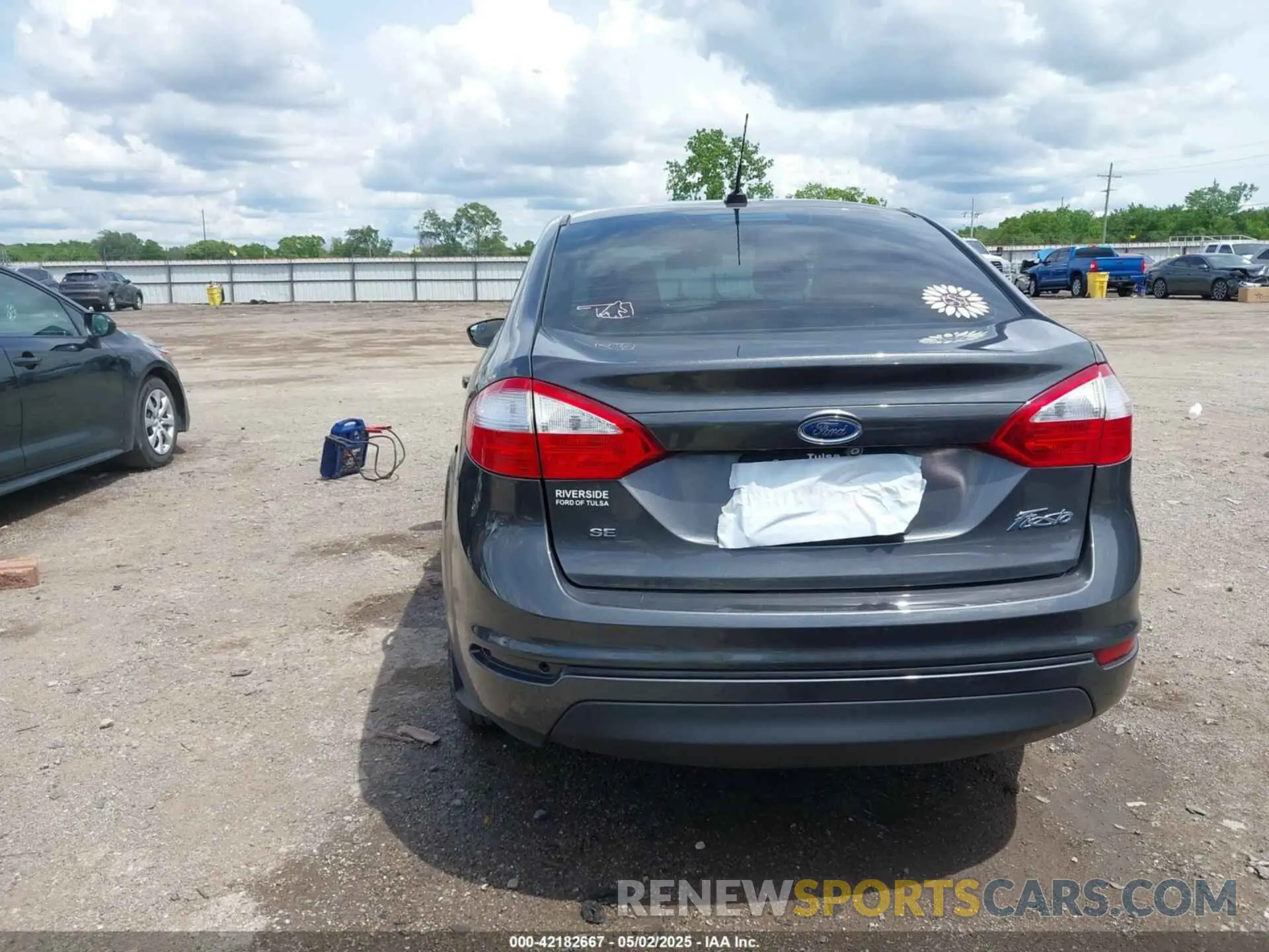 16 Photograph of a damaged car 3FADP4BJ7KM163096 FORD FIESTA 2019